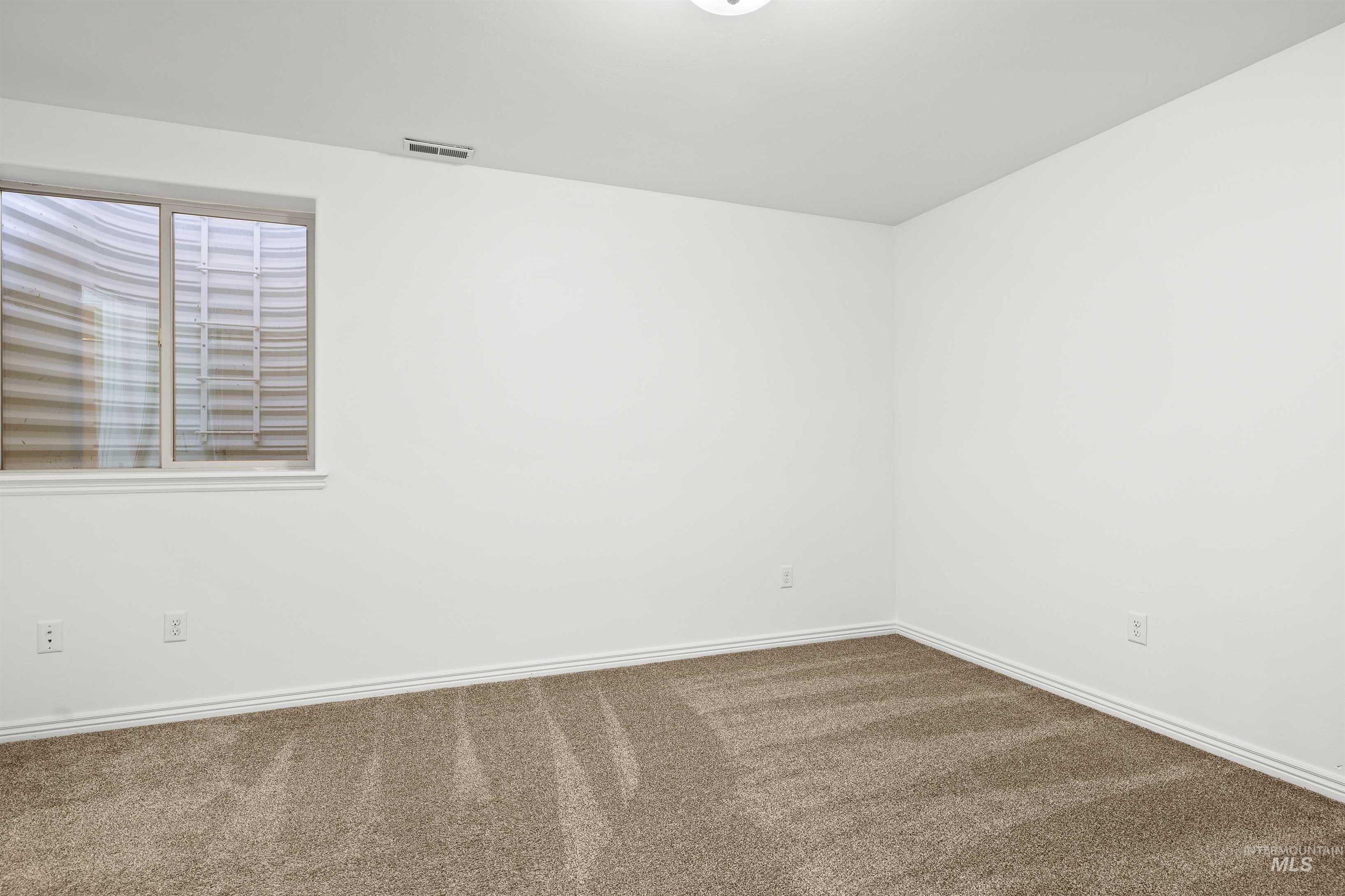 3602 E 3880 N Property Photo 25