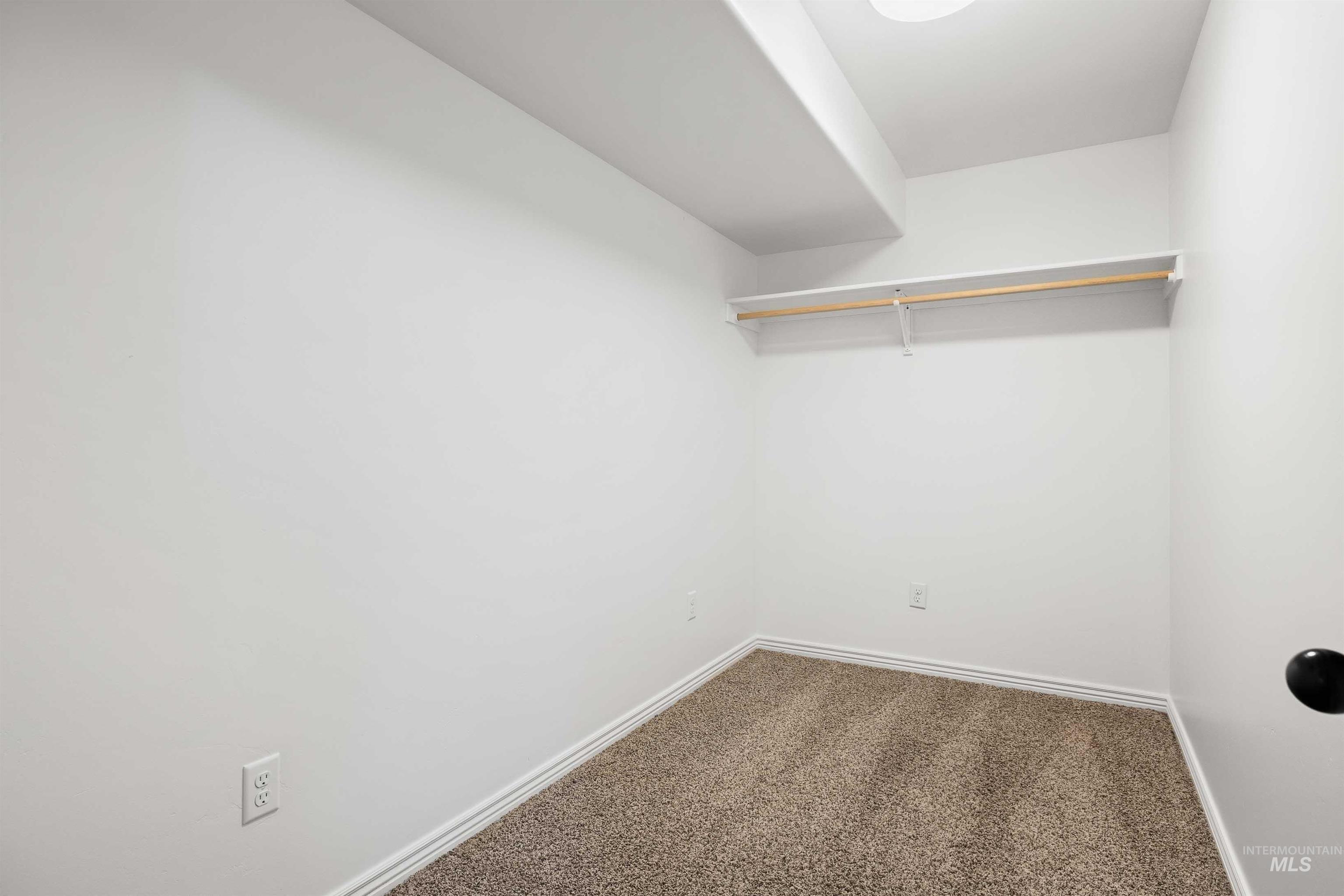 3602 E 3880 N Property Photo 33