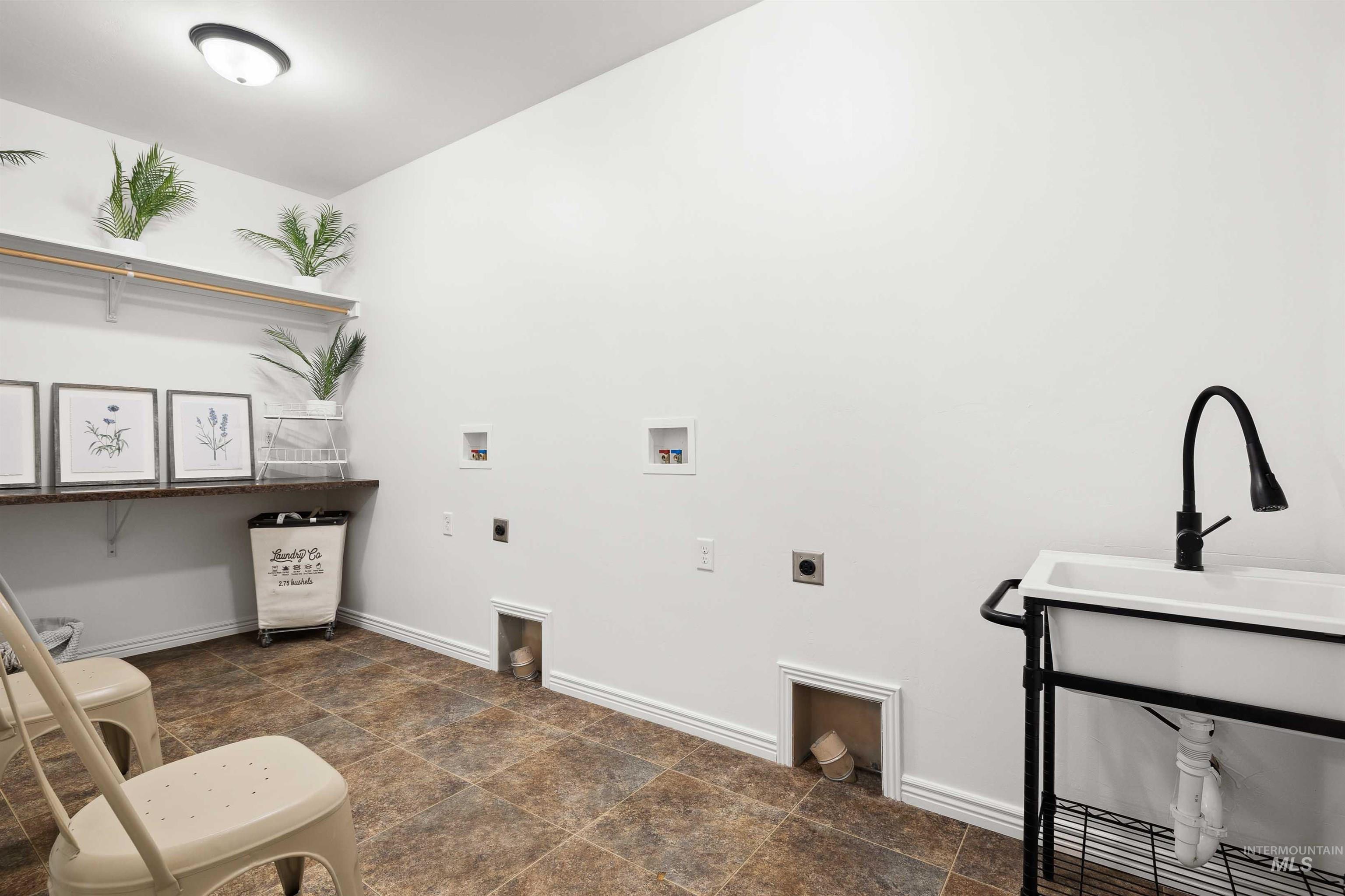 3602 E 3880 N Property Photo 37