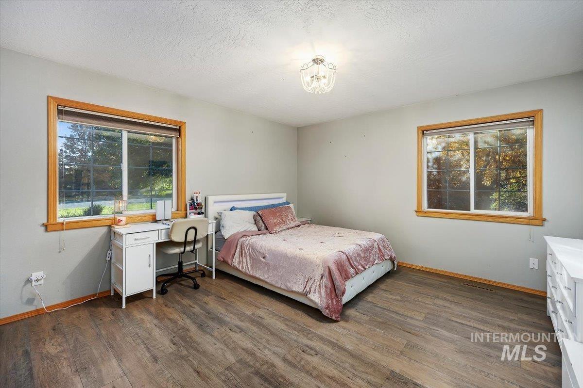 4109 Creekview Dr Property Photo 22