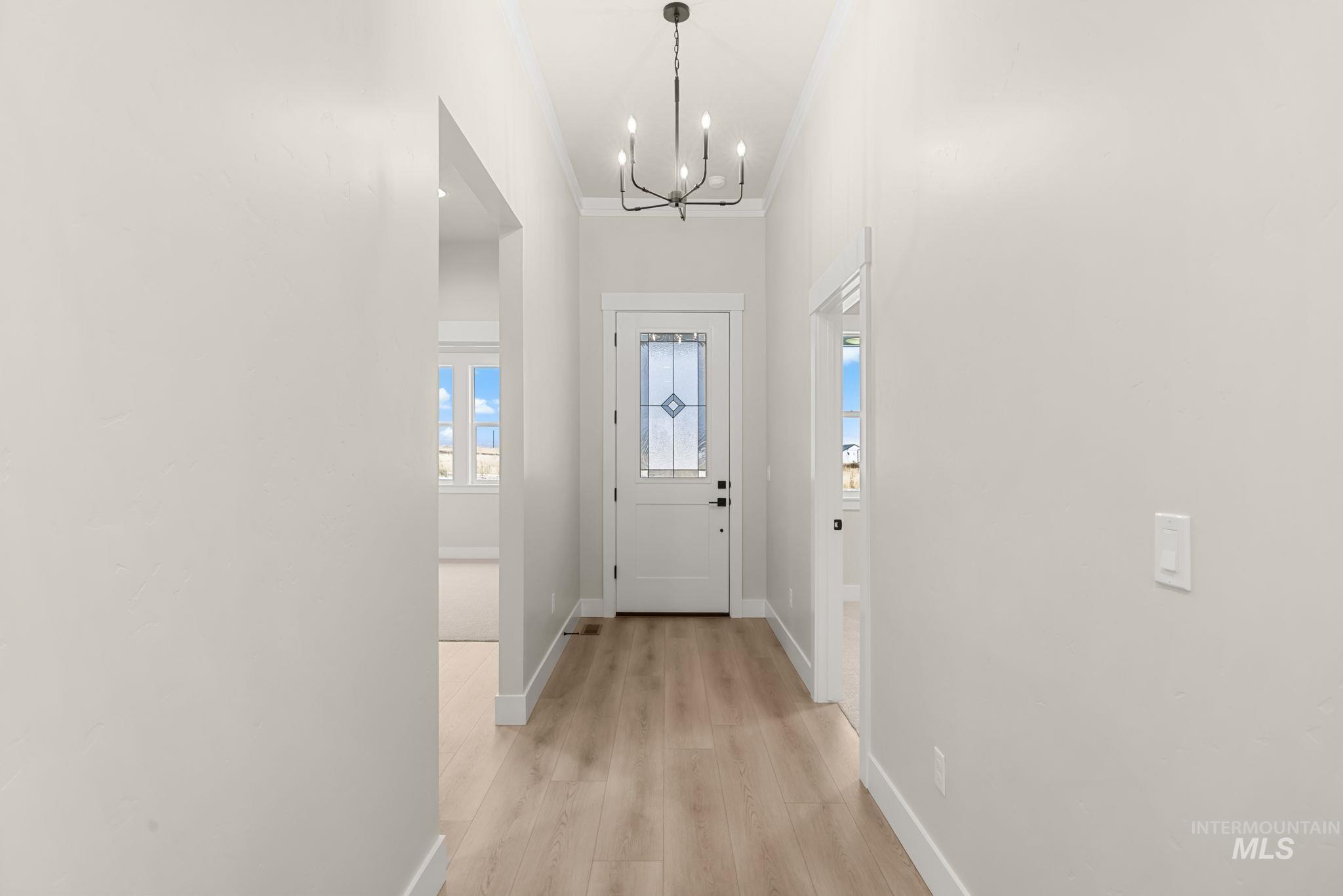 370 E Diesel Way Property Photo 5