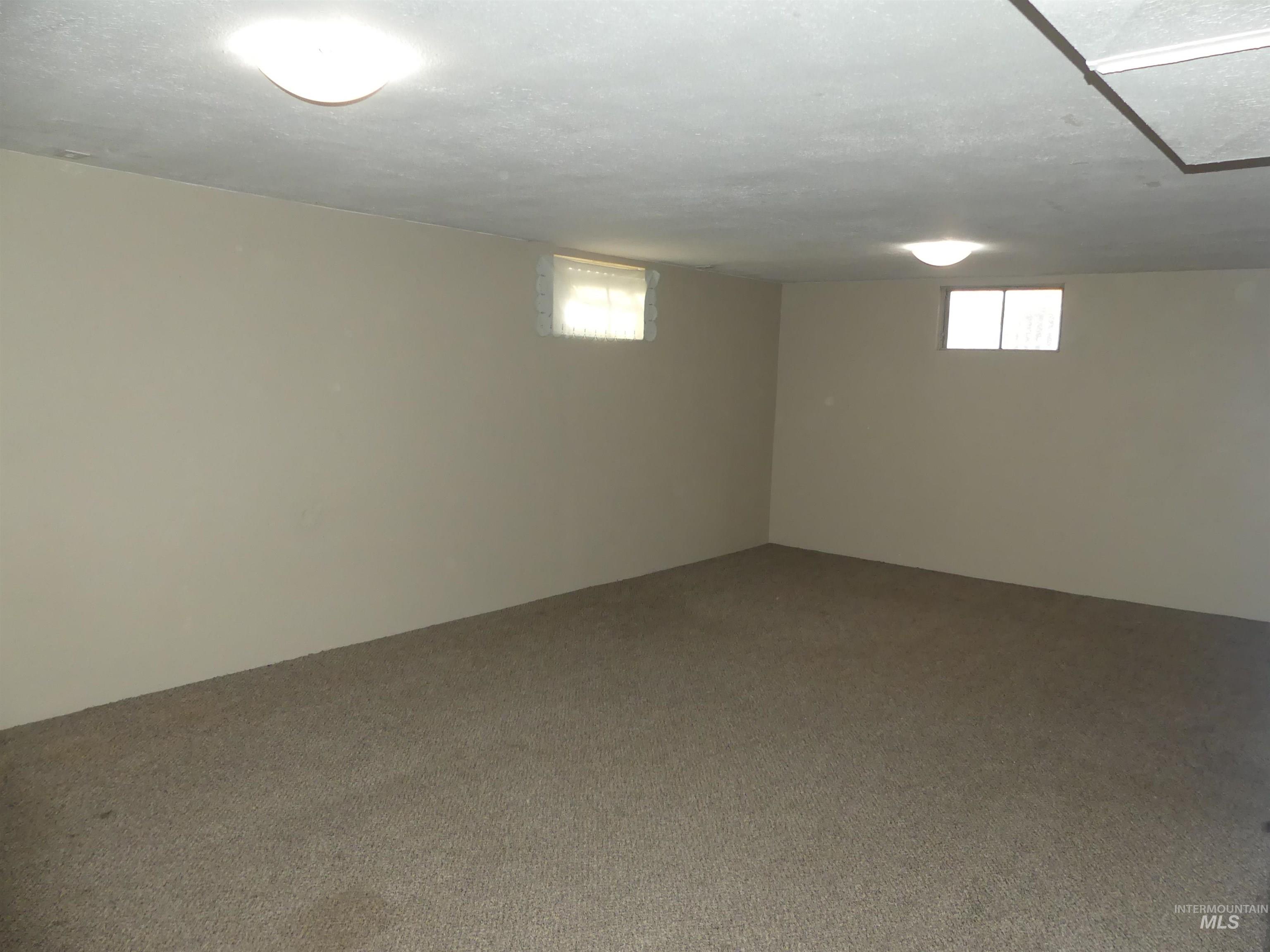 1121 10th St Property Photo 38