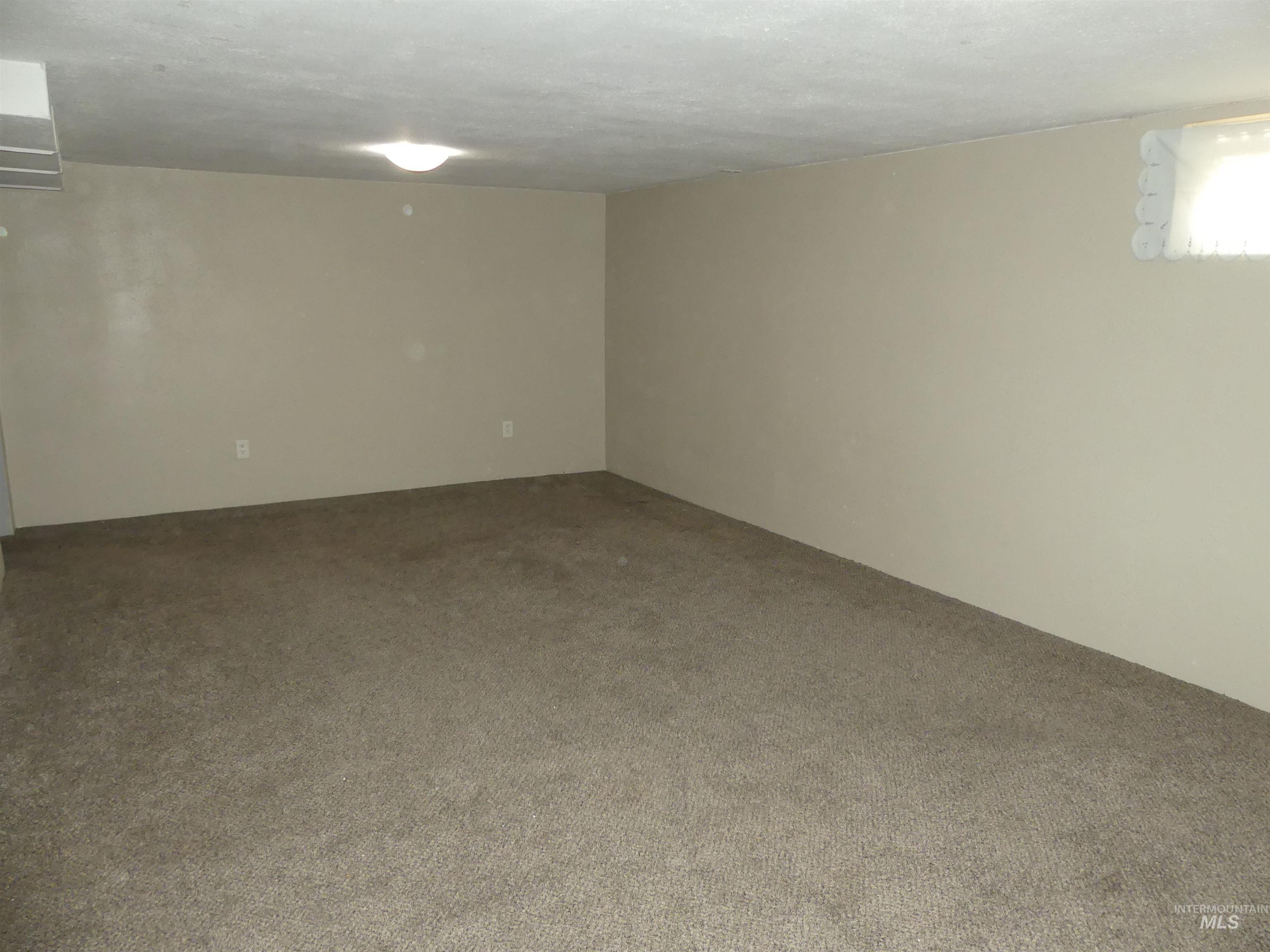 1121 10th St Property Photo 41