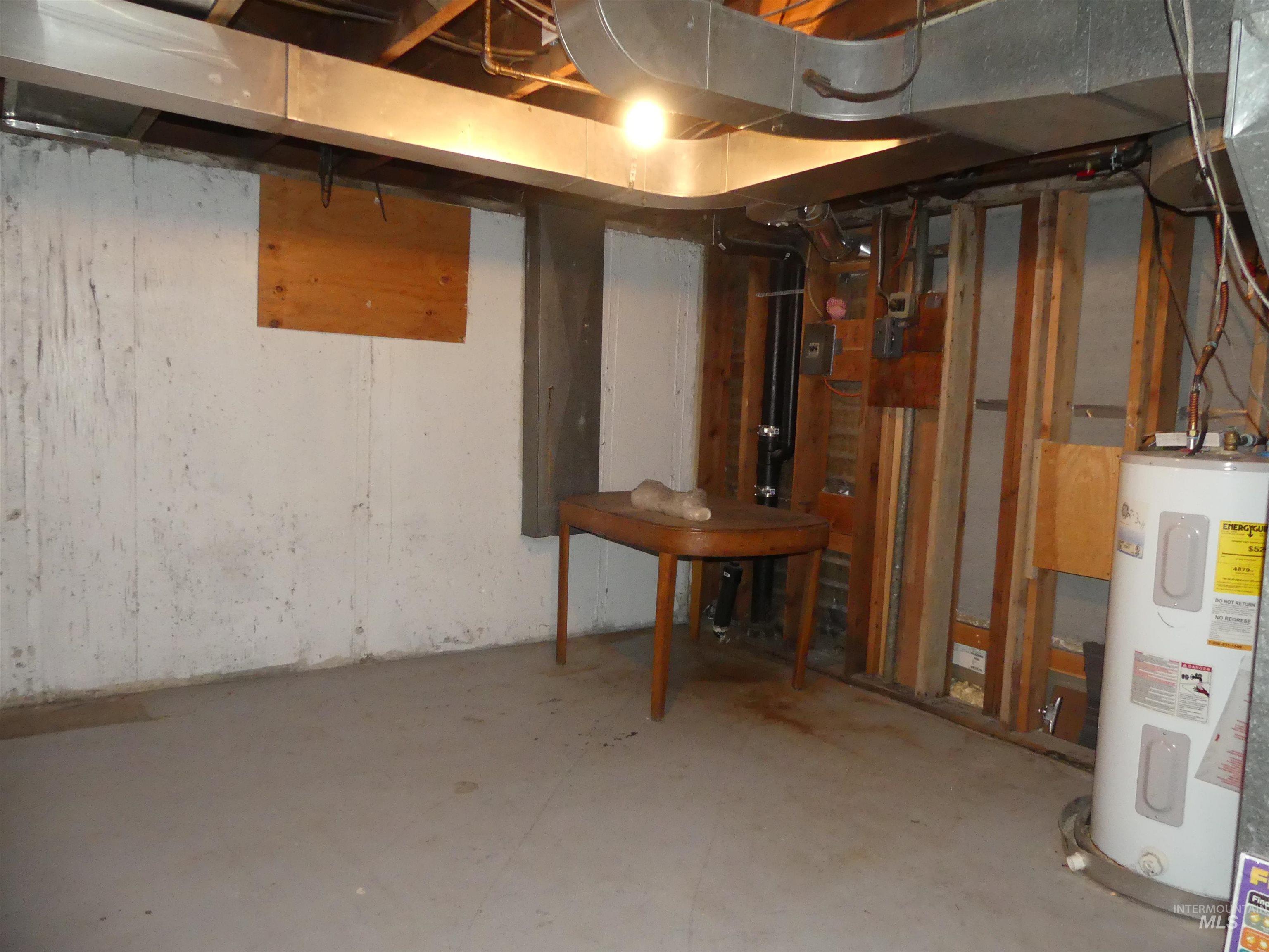 1121 10th St Property Photo 42