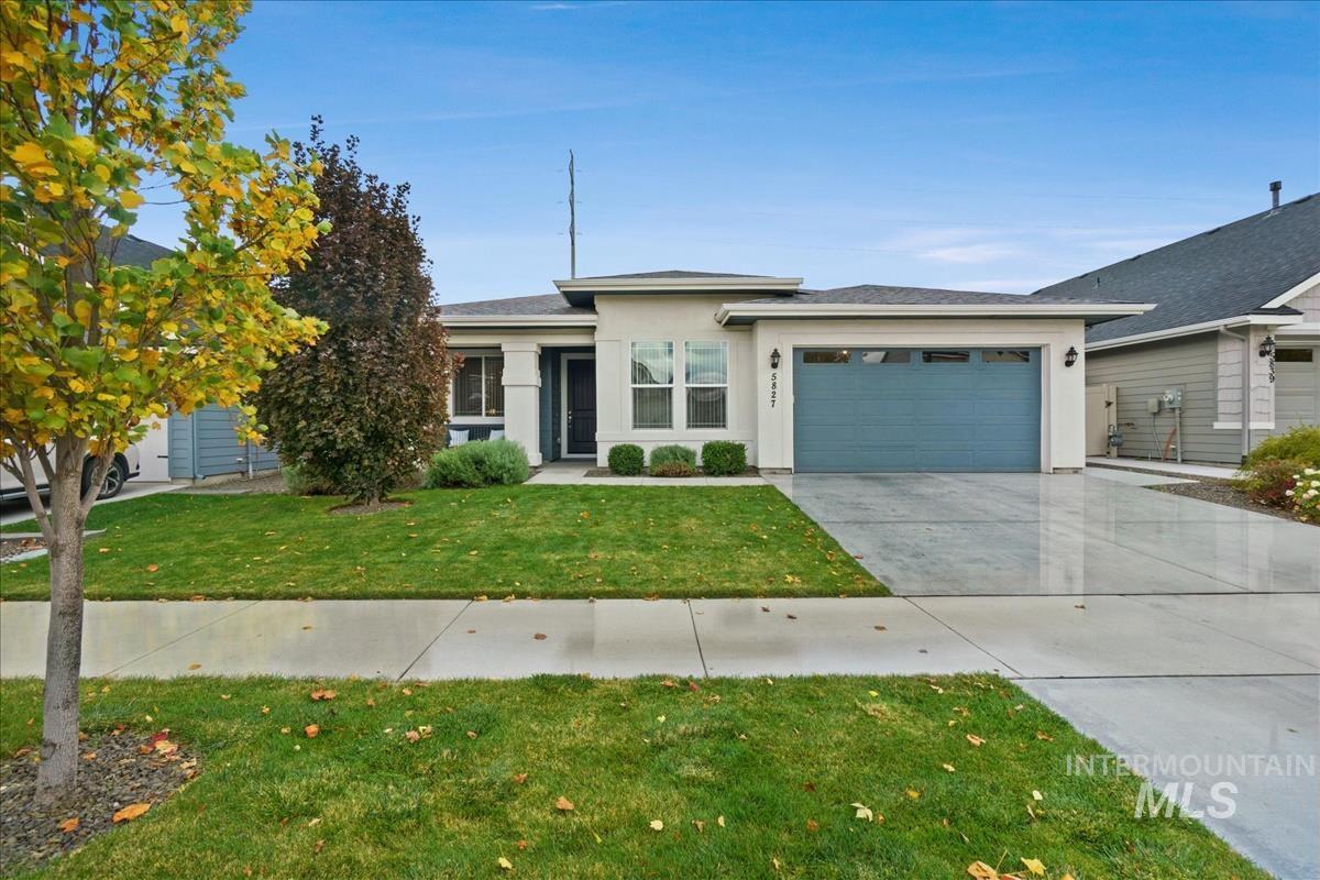5827 W Riva Capri St Property Photo 1