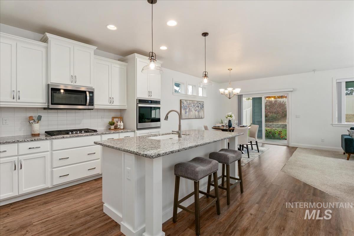 5827 W Riva Capri St Property Photo 7