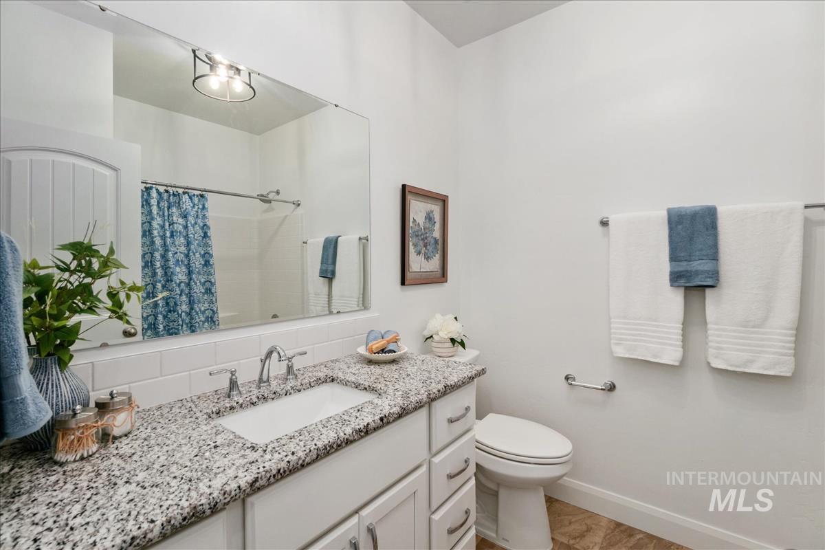 5827 W Riva Capri St Property Photo 15