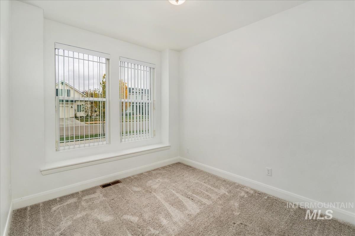 5827 W Riva Capri St Property Photo 17