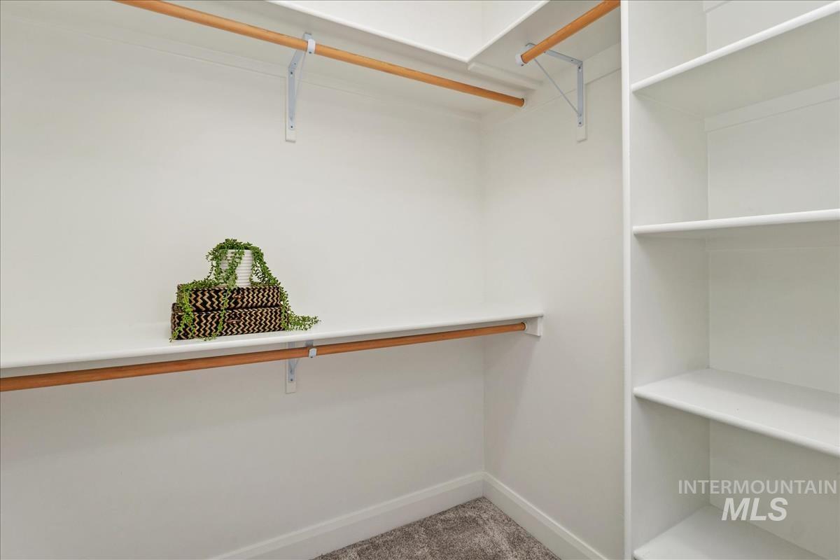 5827 W Riva Capri St Property Photo 22