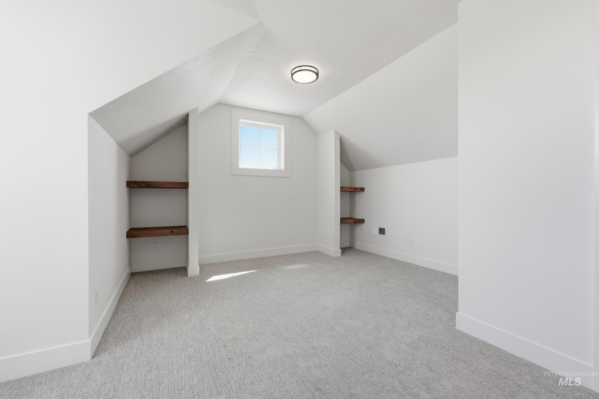 12687 Draft St. Property Photo 38