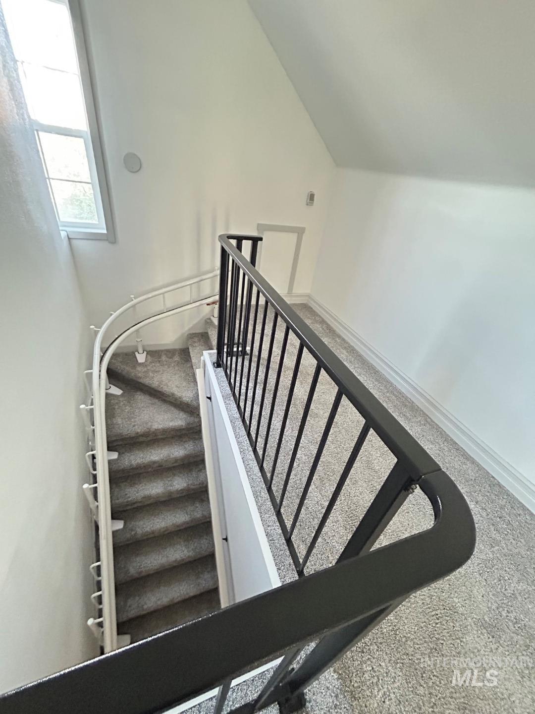 1306 Burrell Ave Property Photo 21