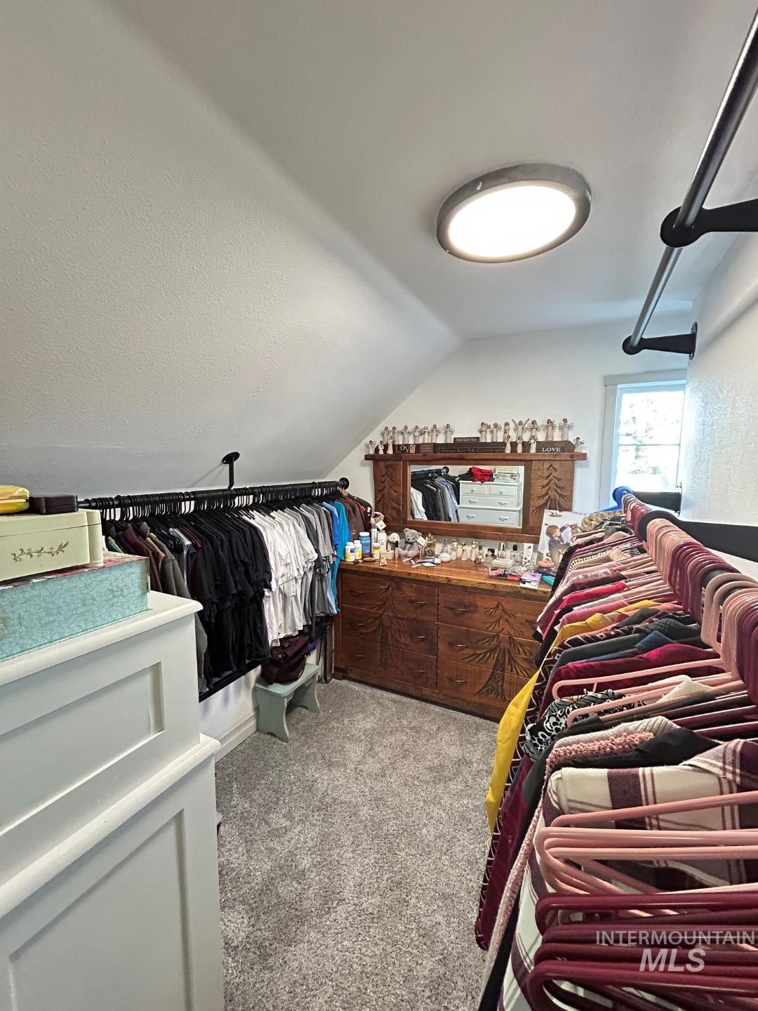 1306 Burrell Ave Property Photo 24