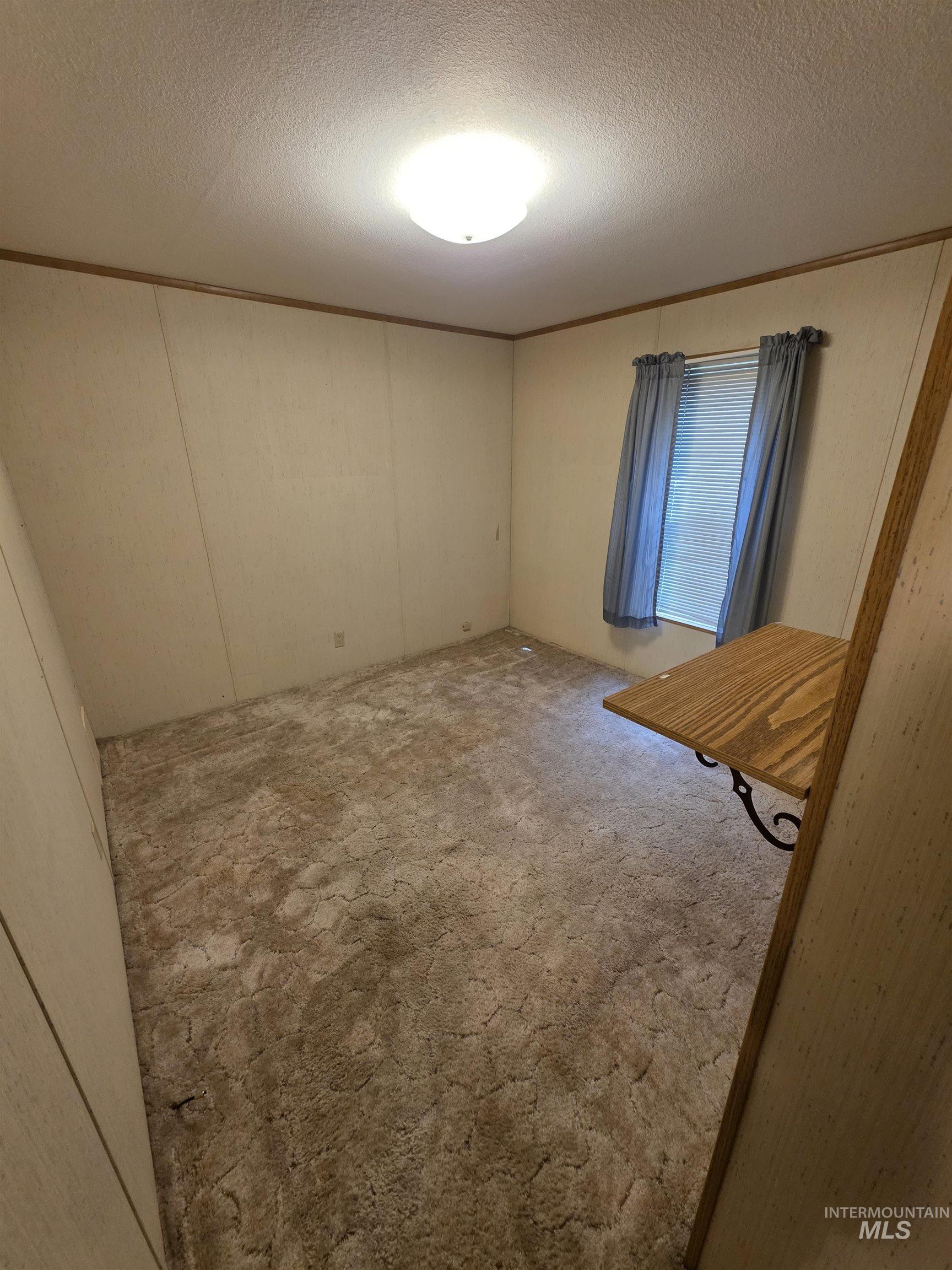 302 Tiffany Ln Property Photo 14