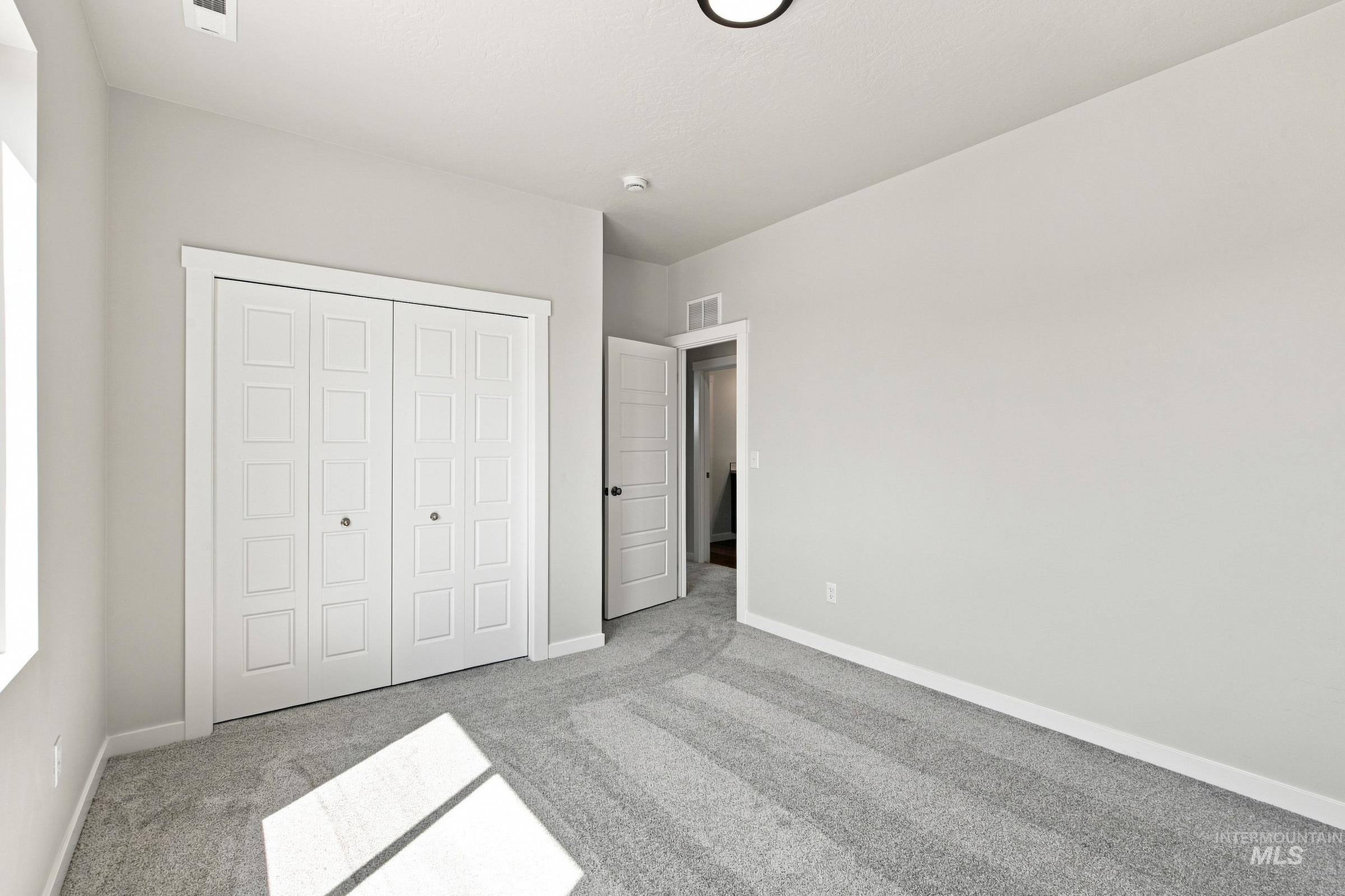 5431 E Sublette St Property Photo 24