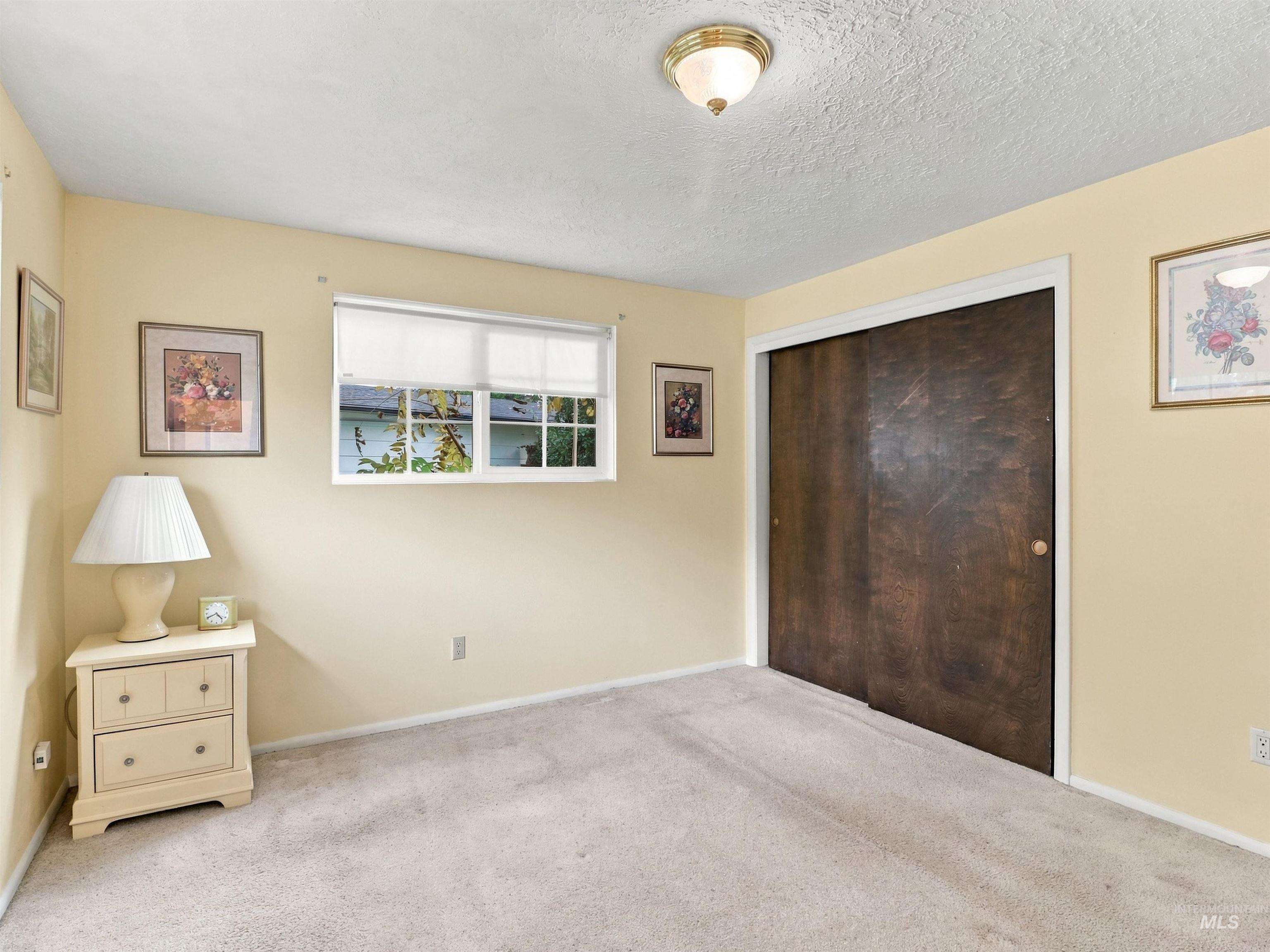 8635 W Winchester Property Photo 13