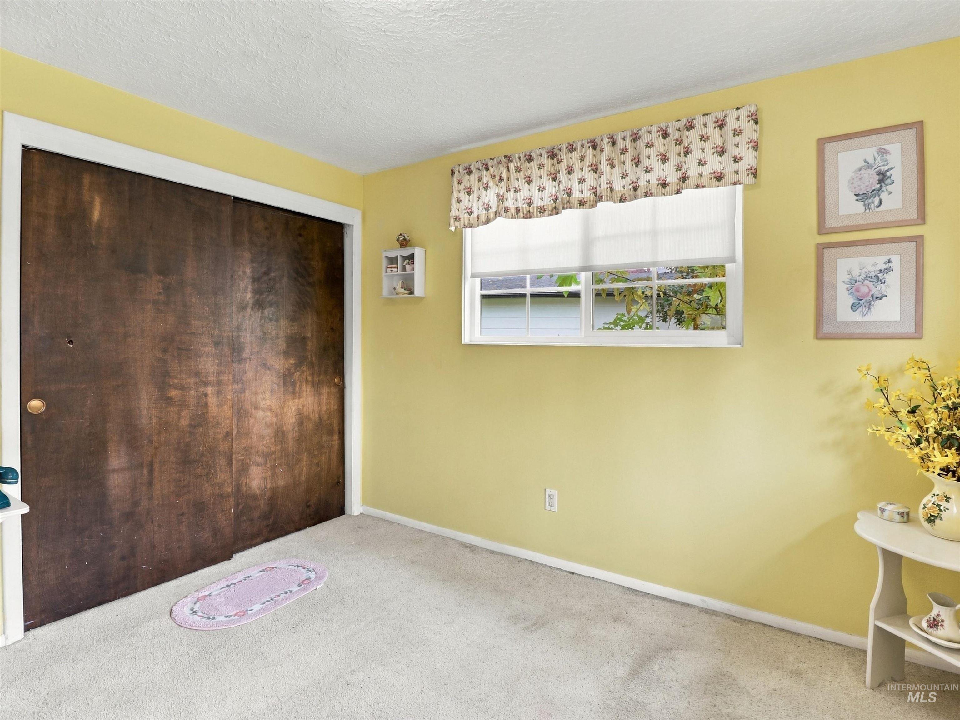 8635 W Winchester Property Photo 24