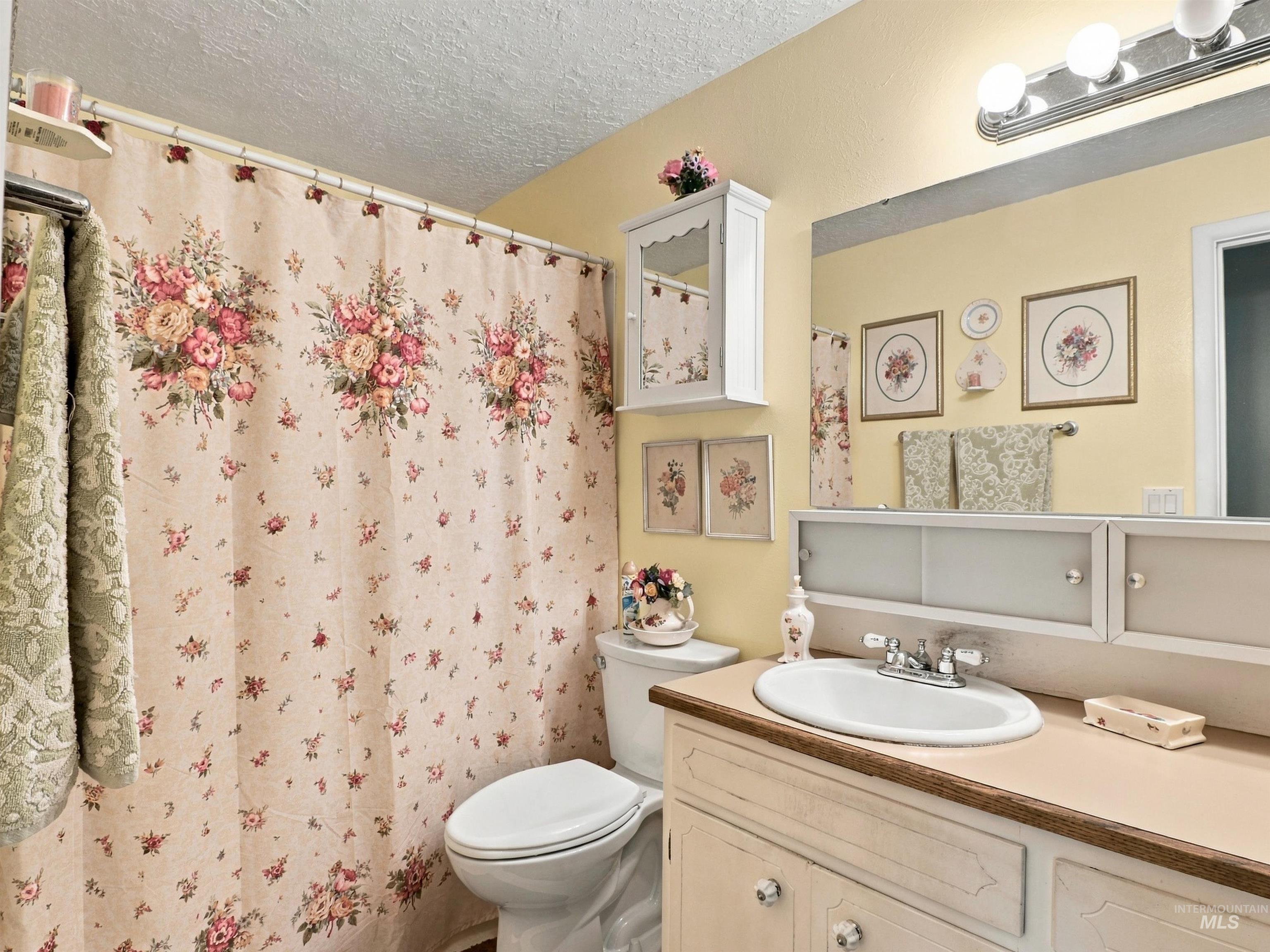 8635 W Winchester Property Photo 27