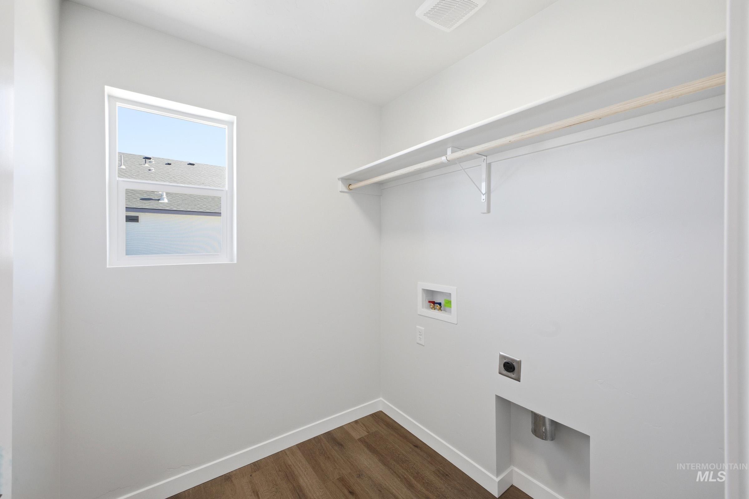 6905 S Lumberton Way Property Photo 16