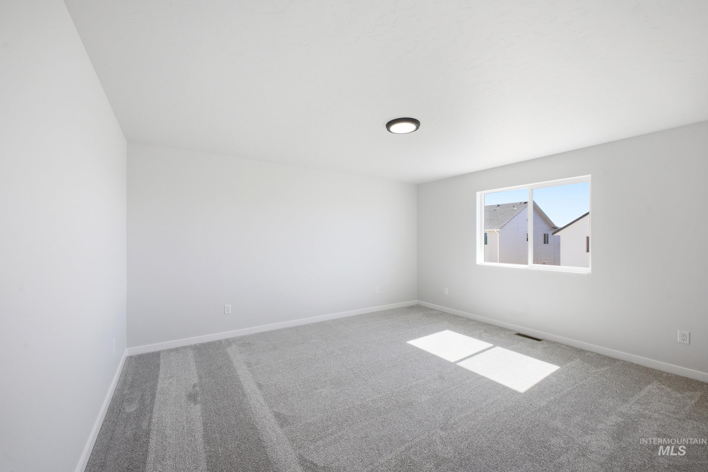 6905 S Lumberton Way Property Photo 18