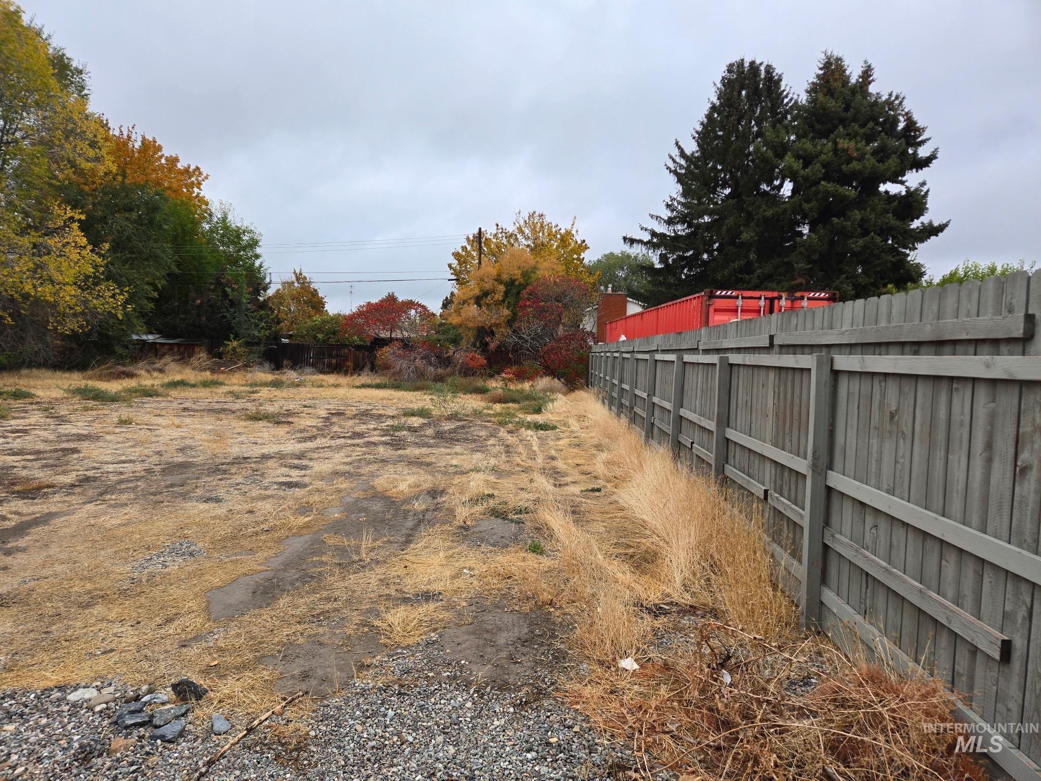 2163 Elizabeth Boulevard Property Photo 5