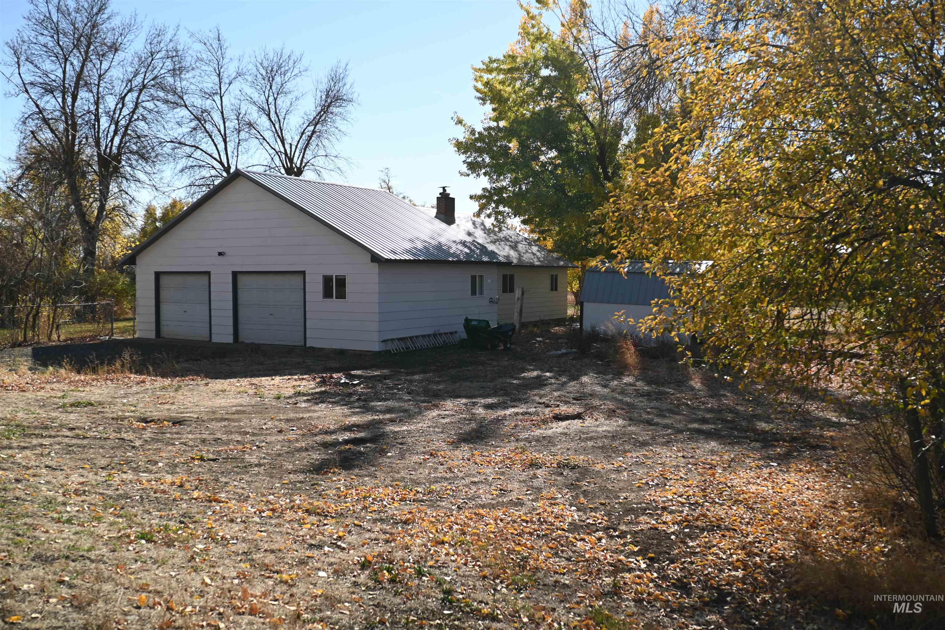 335 N Superior St Property Photo 22