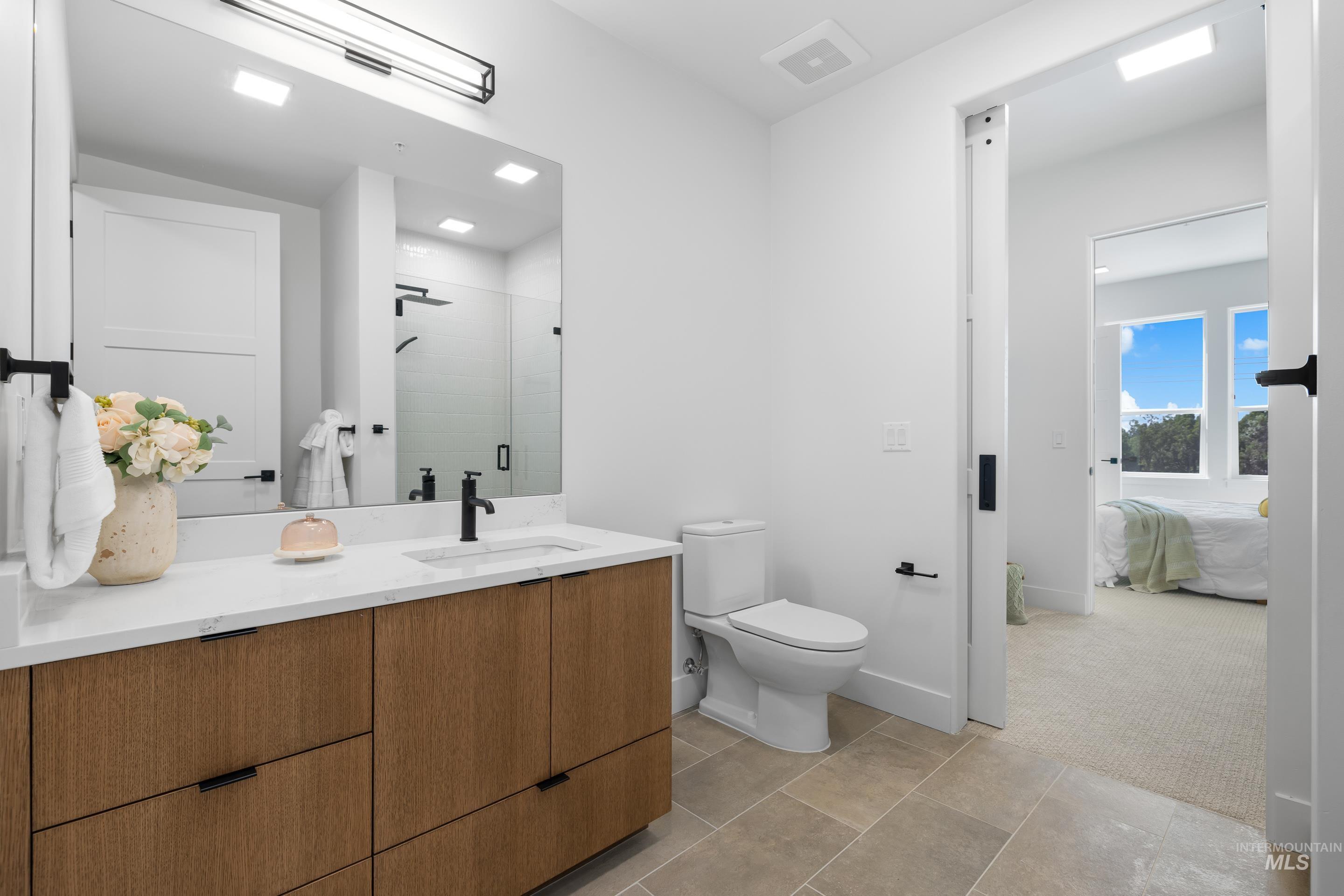 55 E State St Property Photo 32