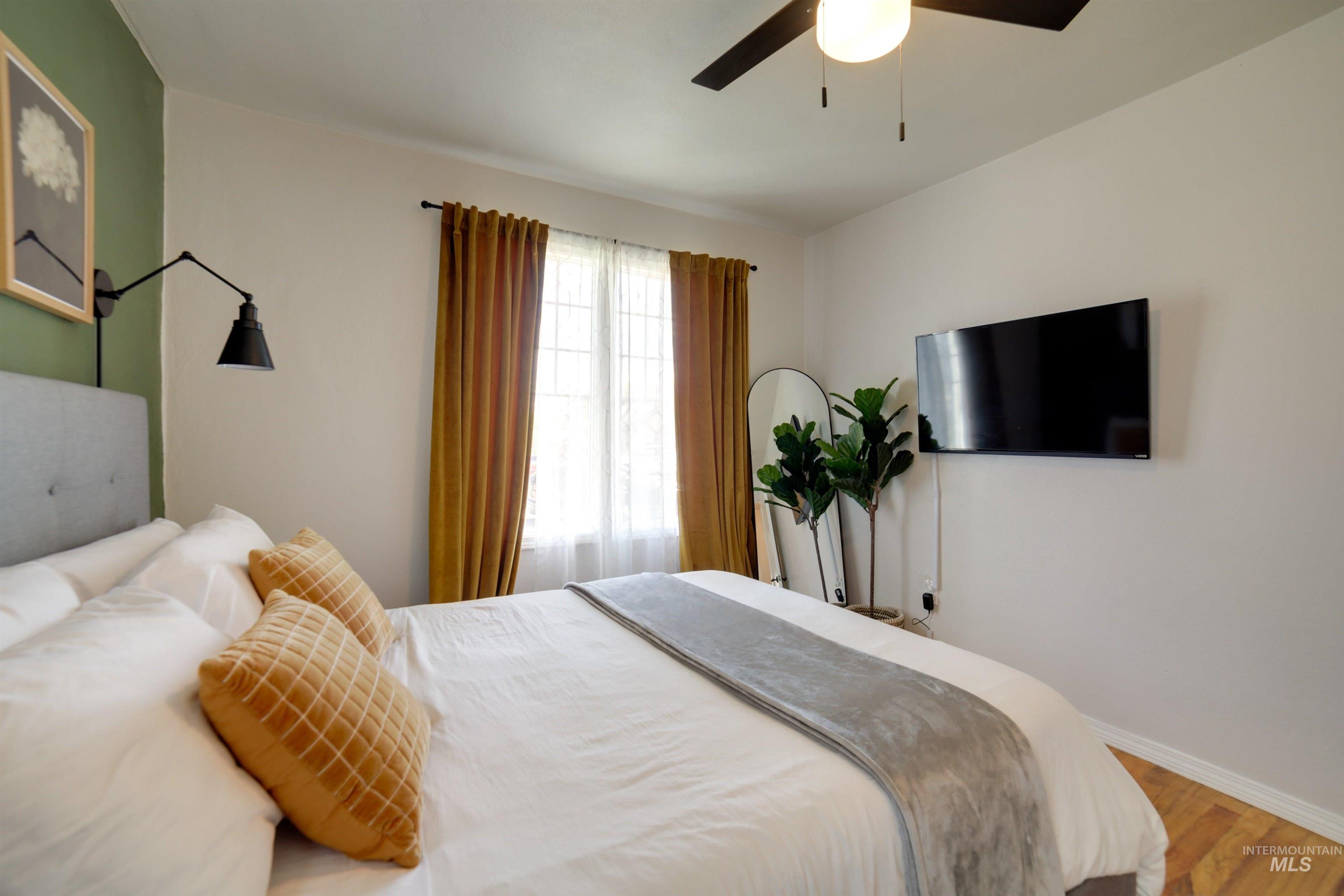1210 Arthur Property Photo 22