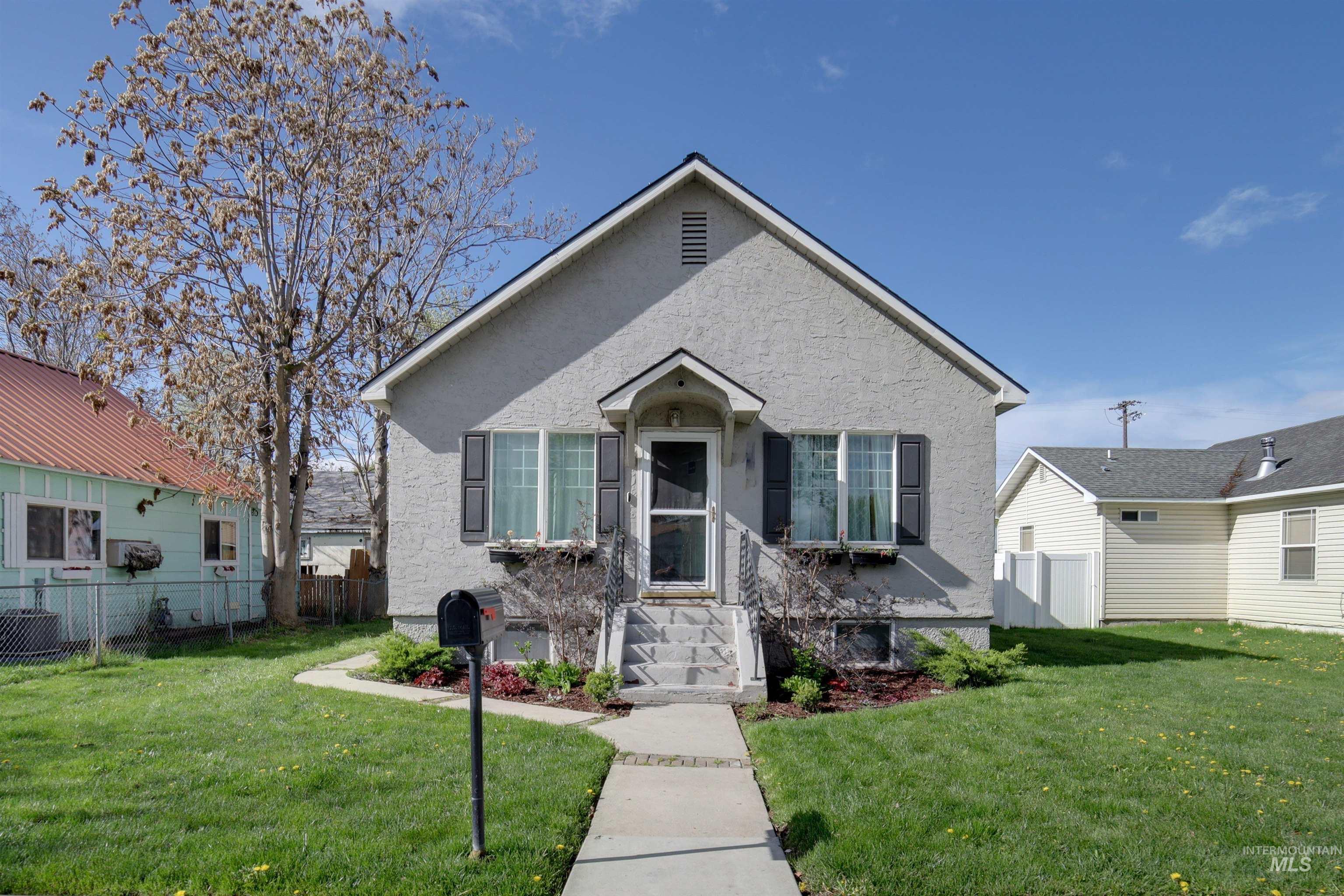 1210 Arthur Street Property Photo 1