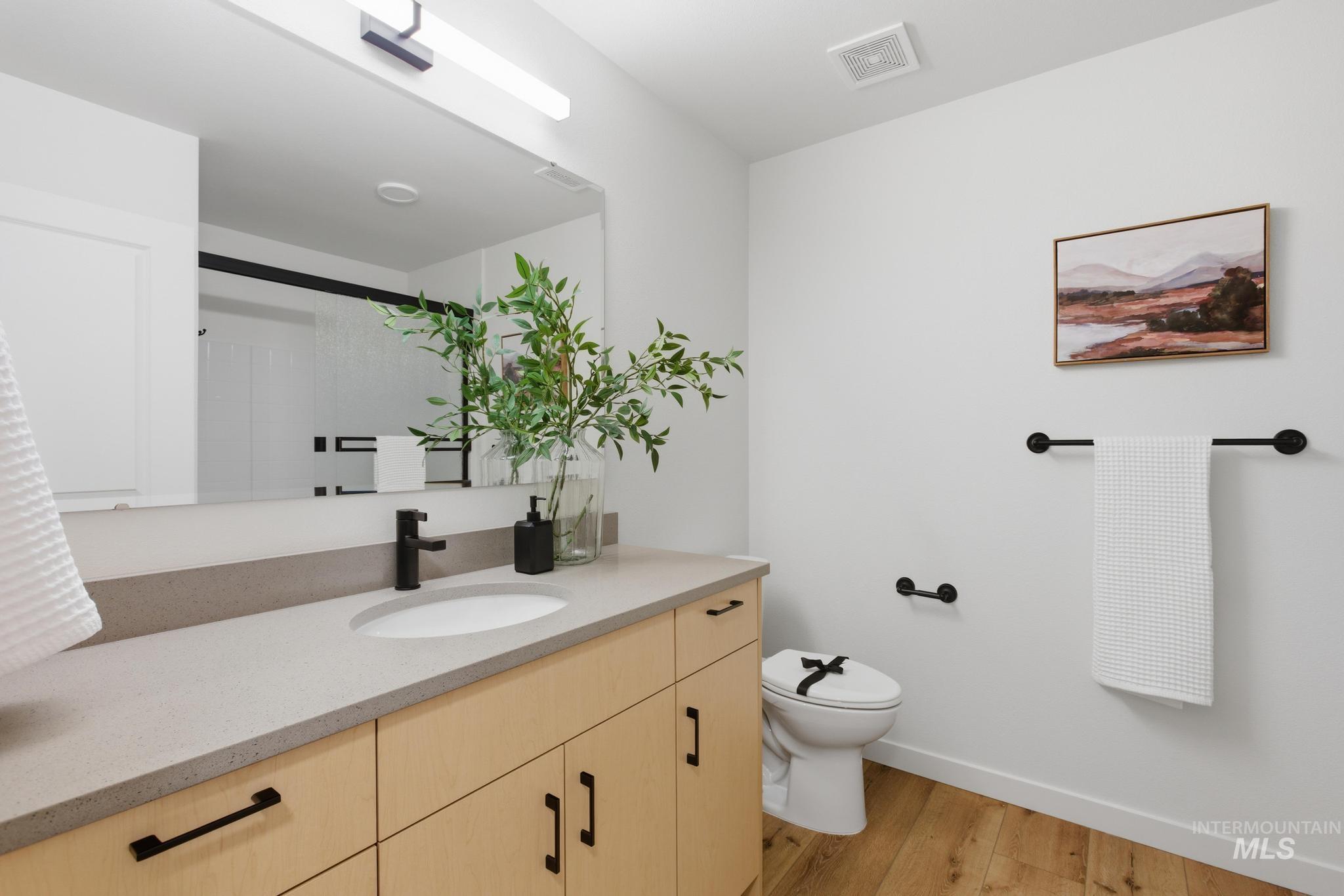 7558 W Swain Lane Property Photo 15