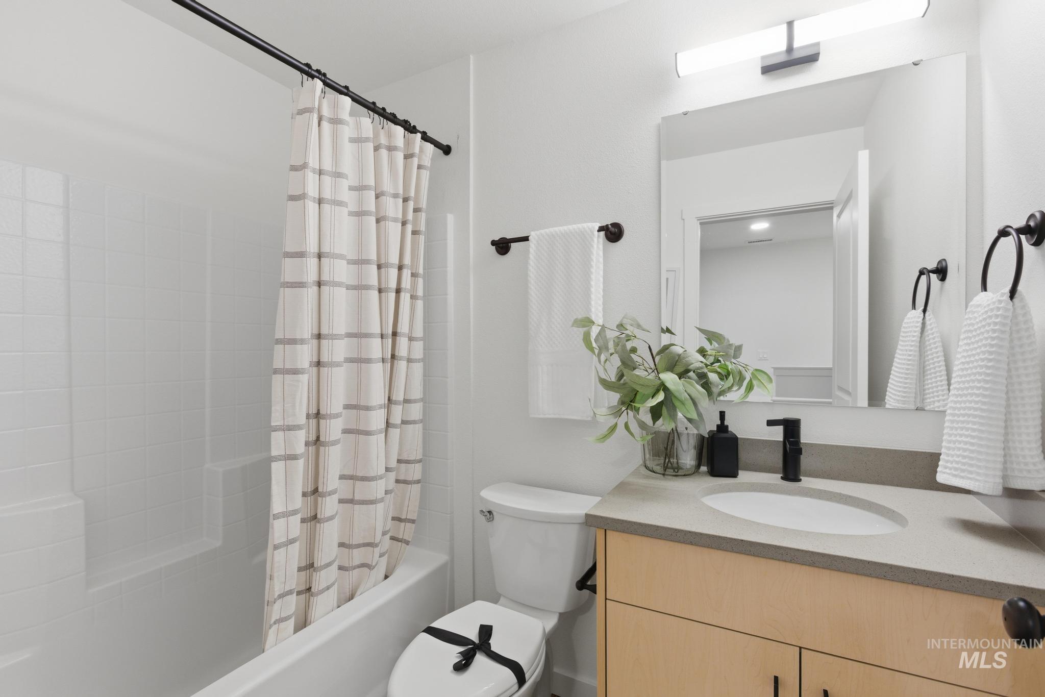 7558 W Swain Lane Property Photo 18