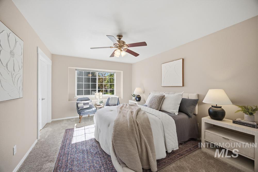 5676 N Riffle Way Property Photo 10