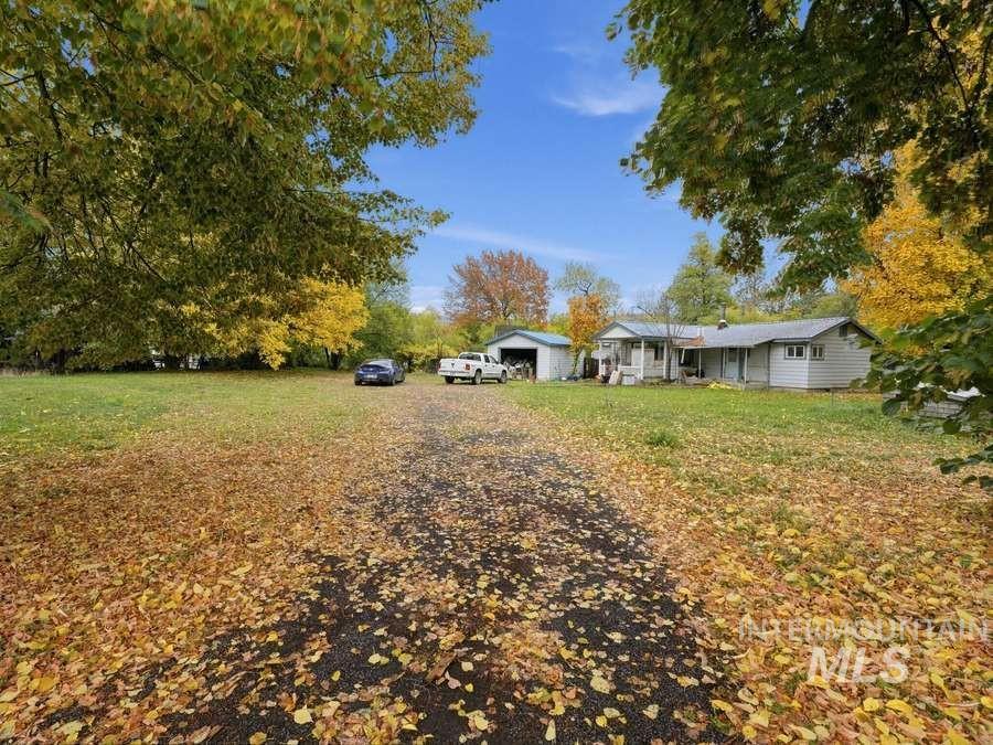 1638 Se Jenny Lane Property Photo 1