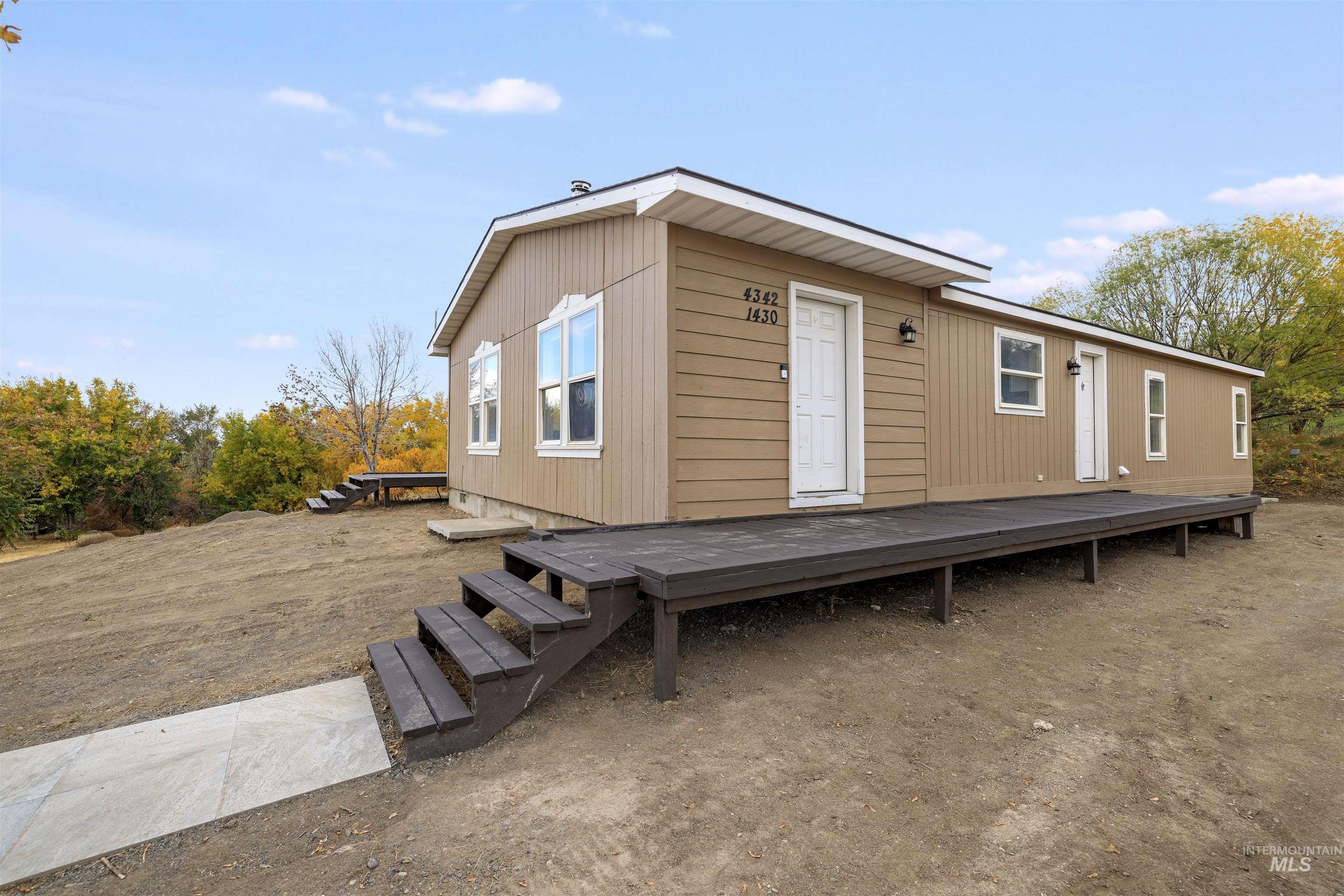 4342 N 1430 E Property Photo 4