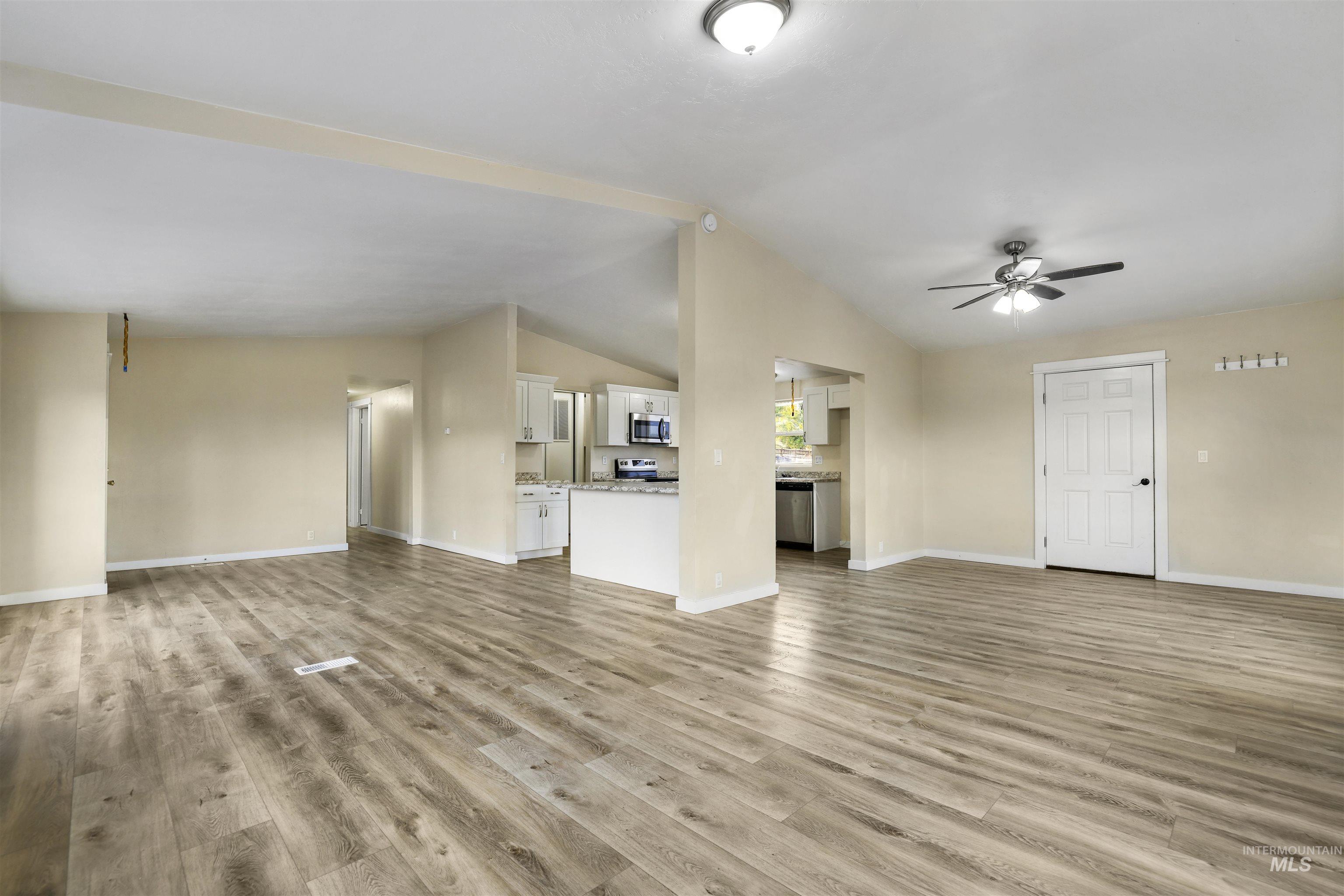 4342 N 1430 E Property Photo 9