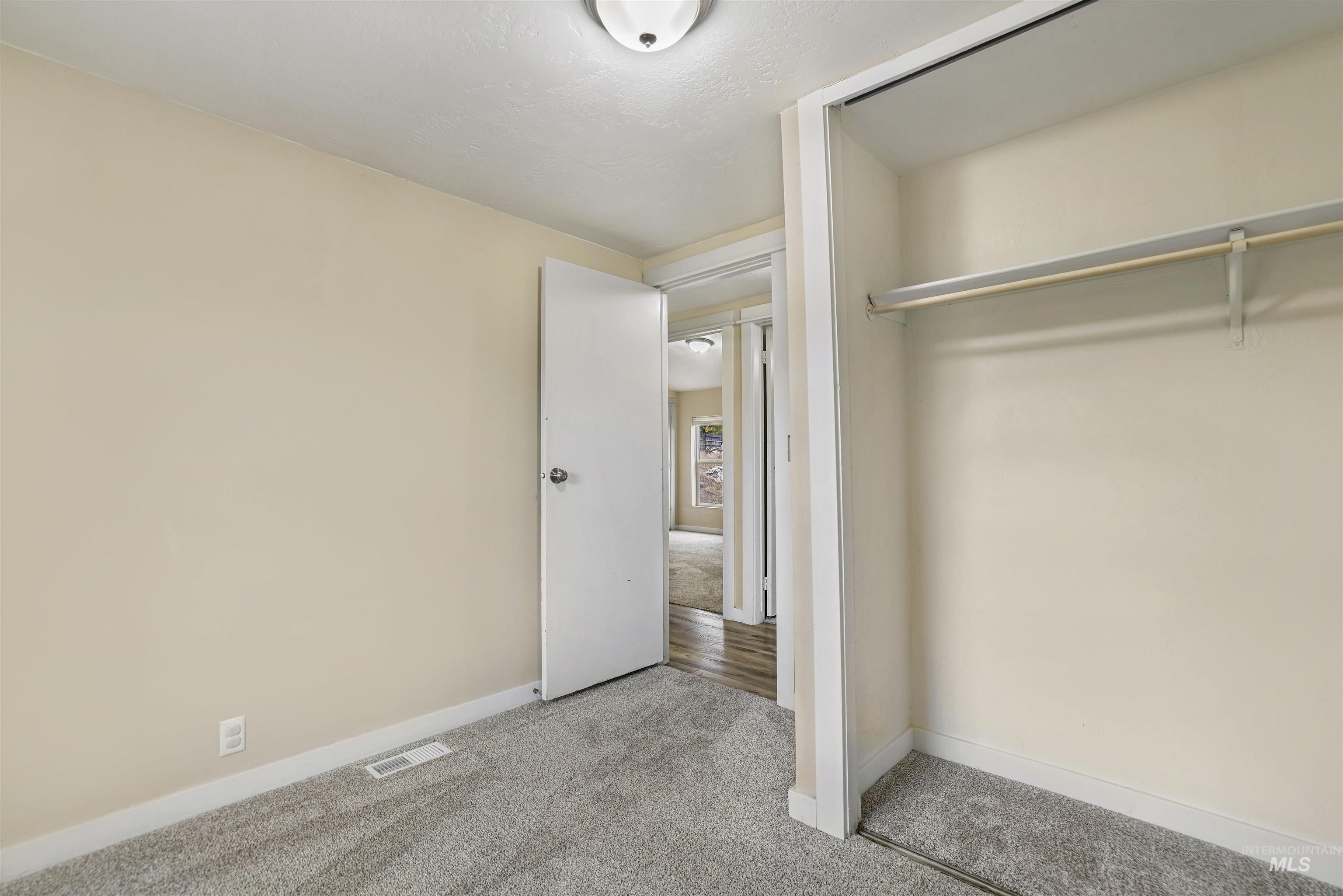 4342 N 1430 E Property Photo 21