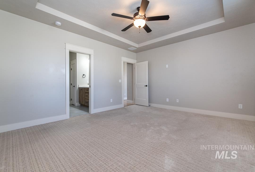 3406 E Girdner Dr Property Photo 15