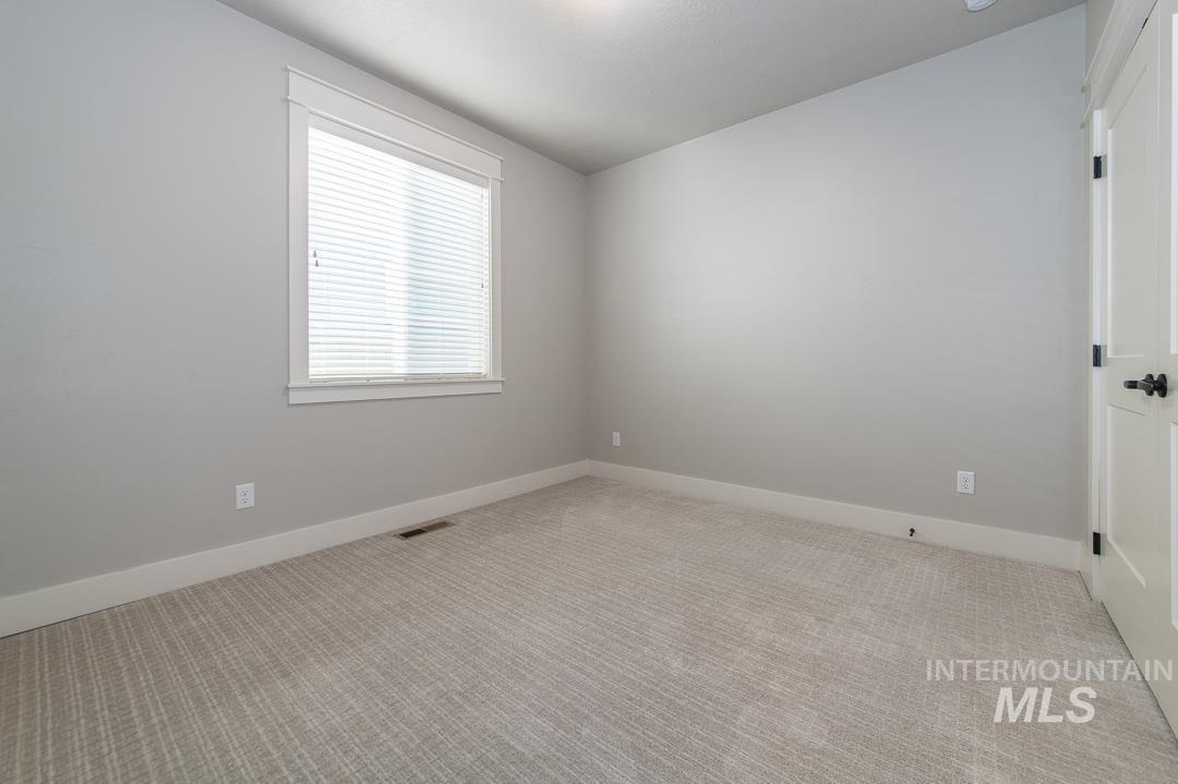 3406 E Girdner Dr Property Photo 24