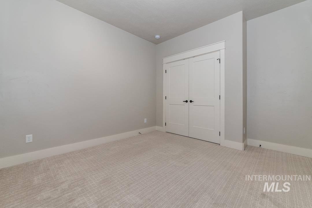 3406 E Girdner Dr Property Photo 25