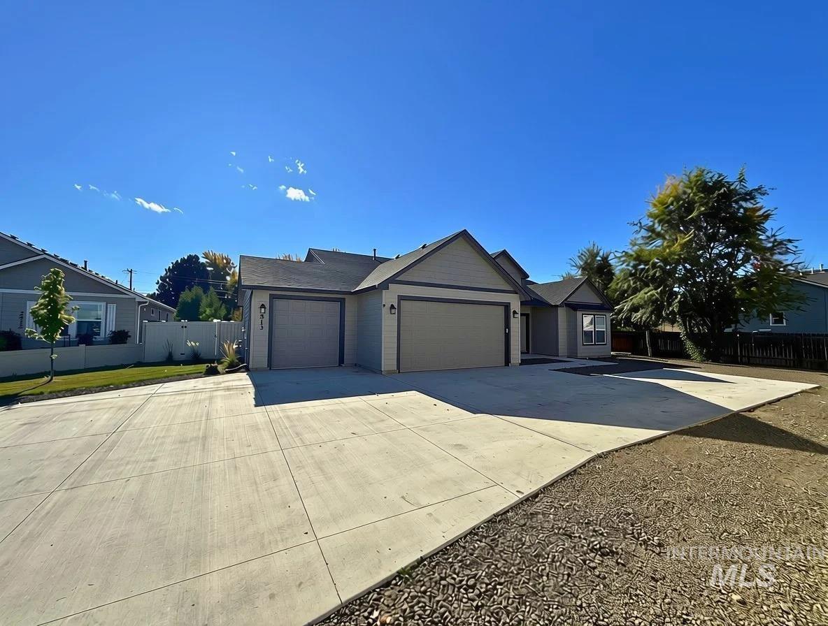 513 Correa Way Property Photo 1