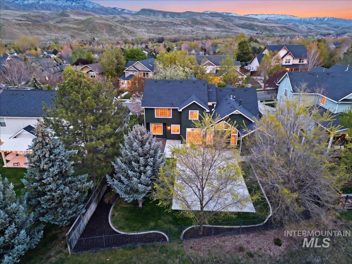 12935 N Schicks Ridge Rd Property Photo 35