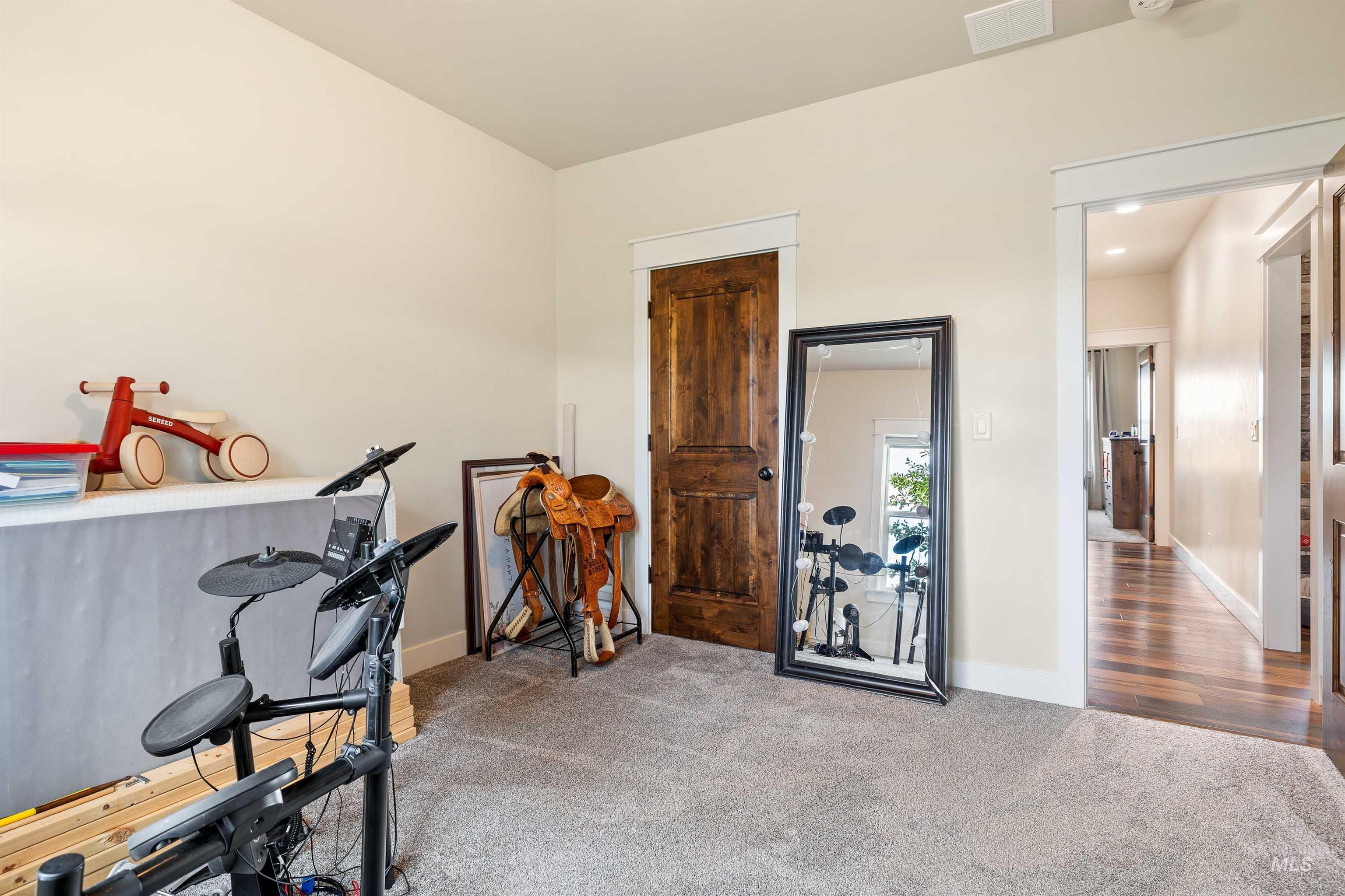4220 N 2754 E Property Photo 23