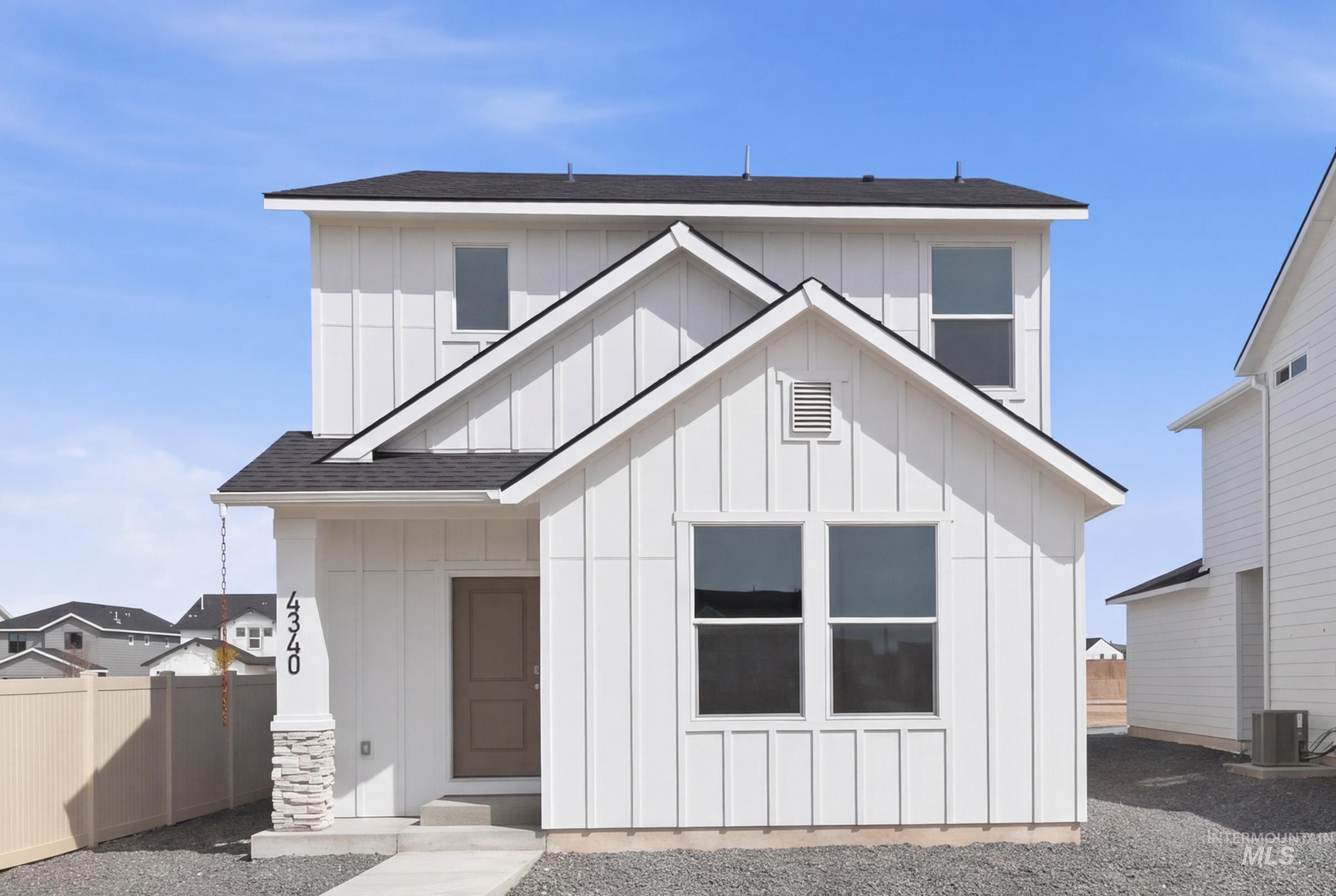 6614 S Zippora Ave Property Photo 1