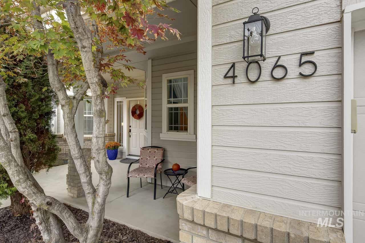 4065 N Chatterton Property Photo 4