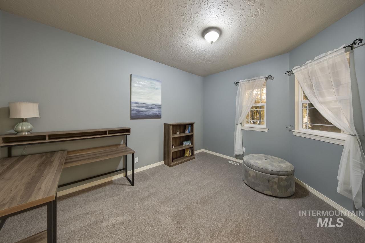 4065 N Chatterton Property Photo 22