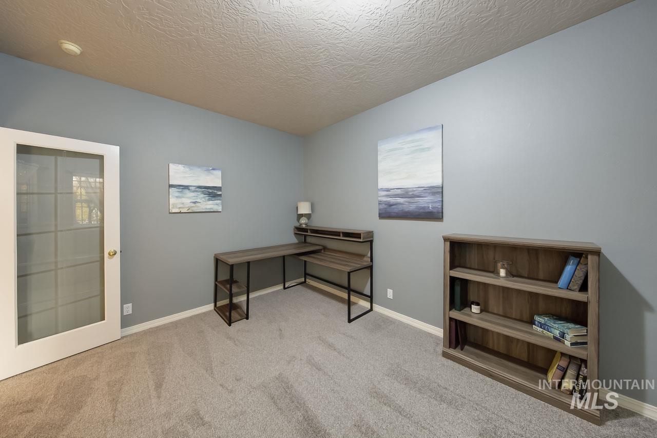 4065 N Chatterton Property Photo 23