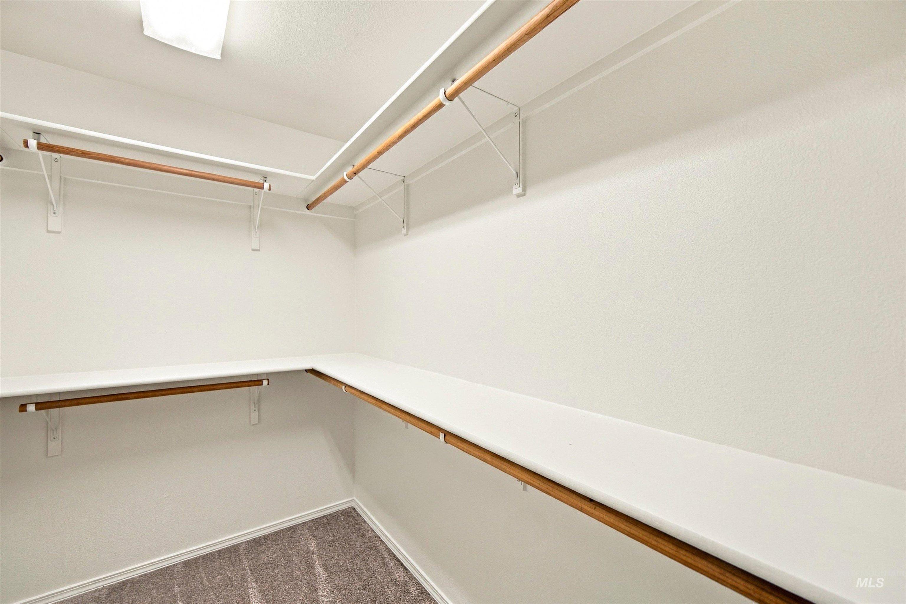 1758 E Summerplace Court Property Photo 25