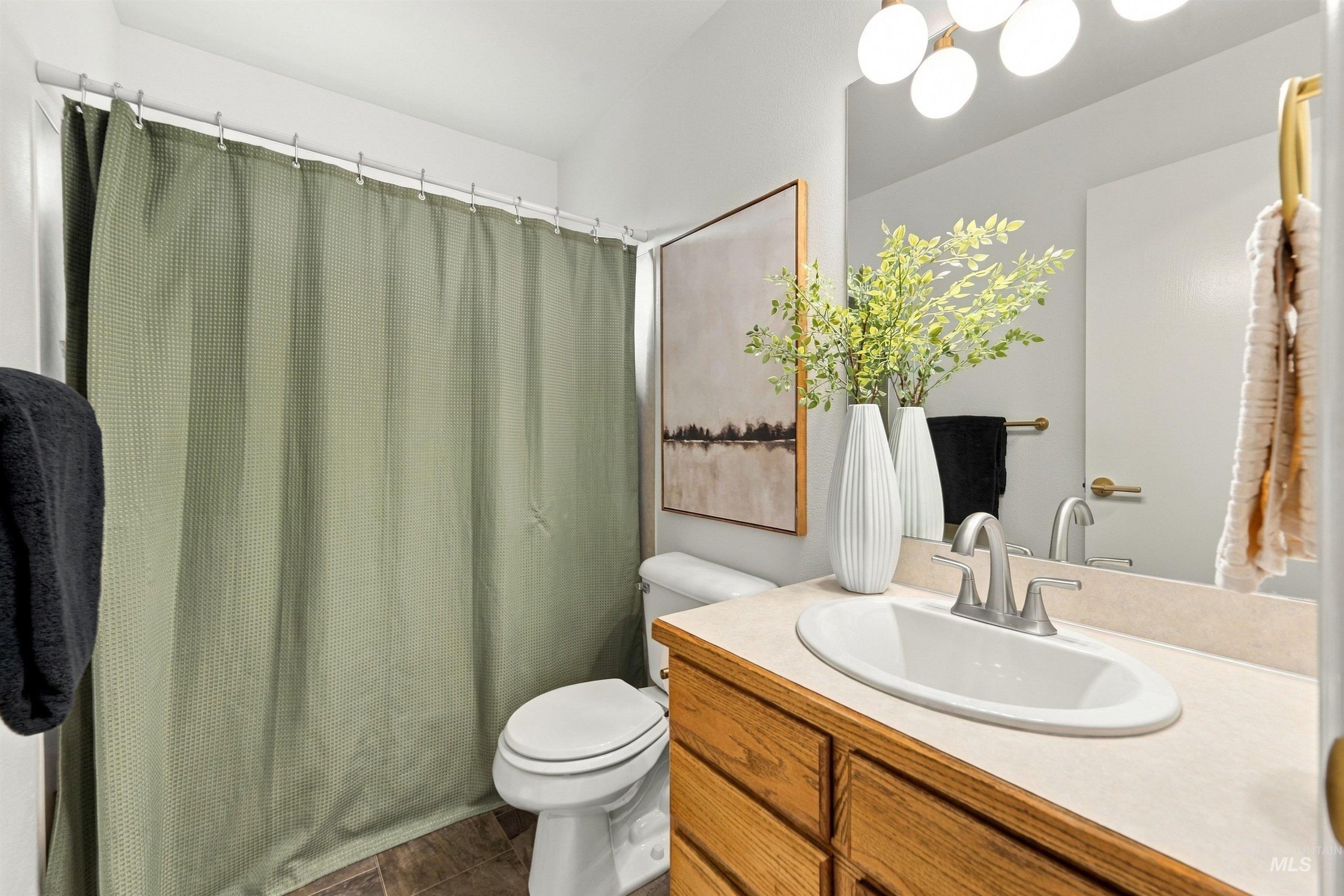 1758 E Summerplace Court Property Photo 36