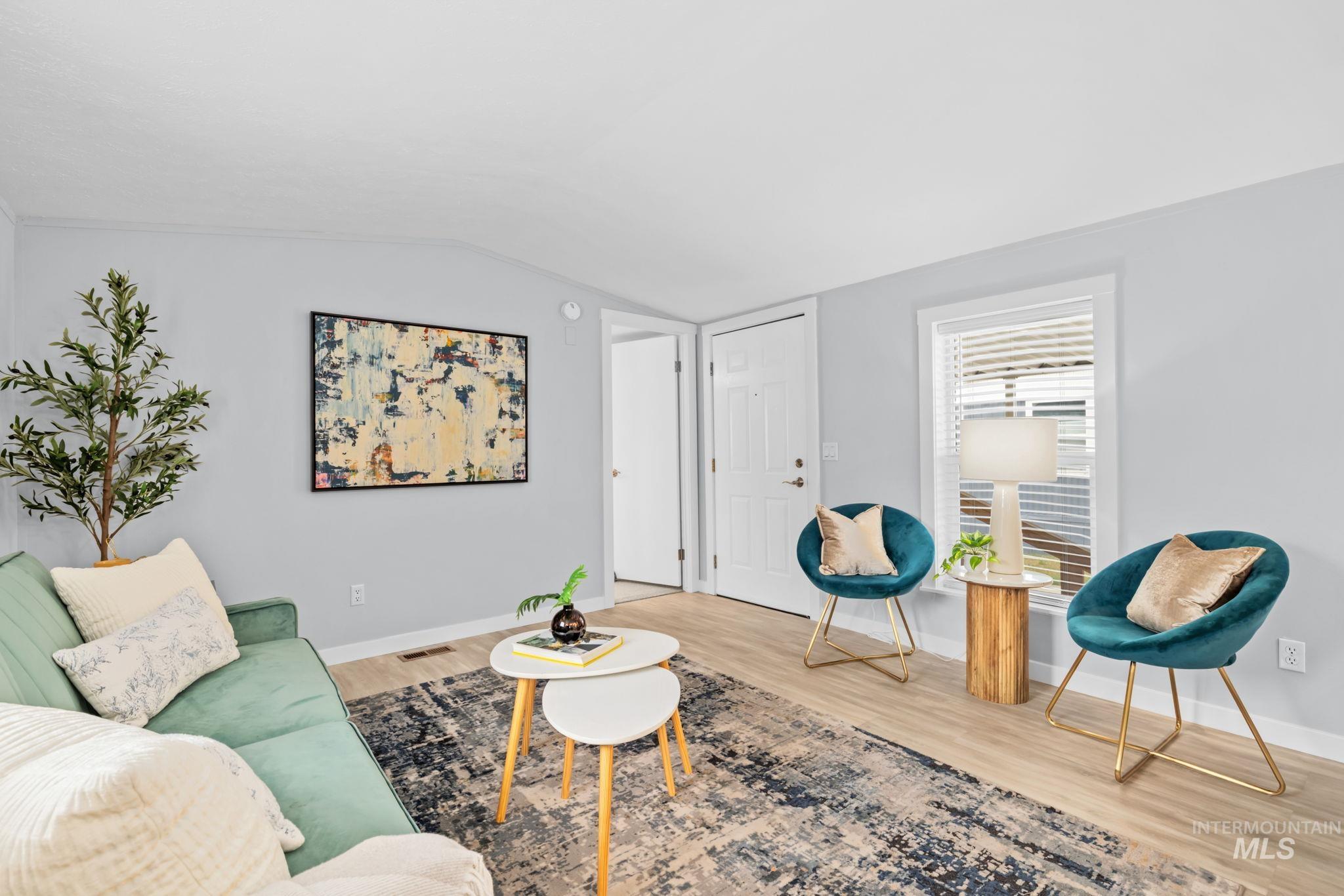 5653 N Fairfax Lane Property Photo 10