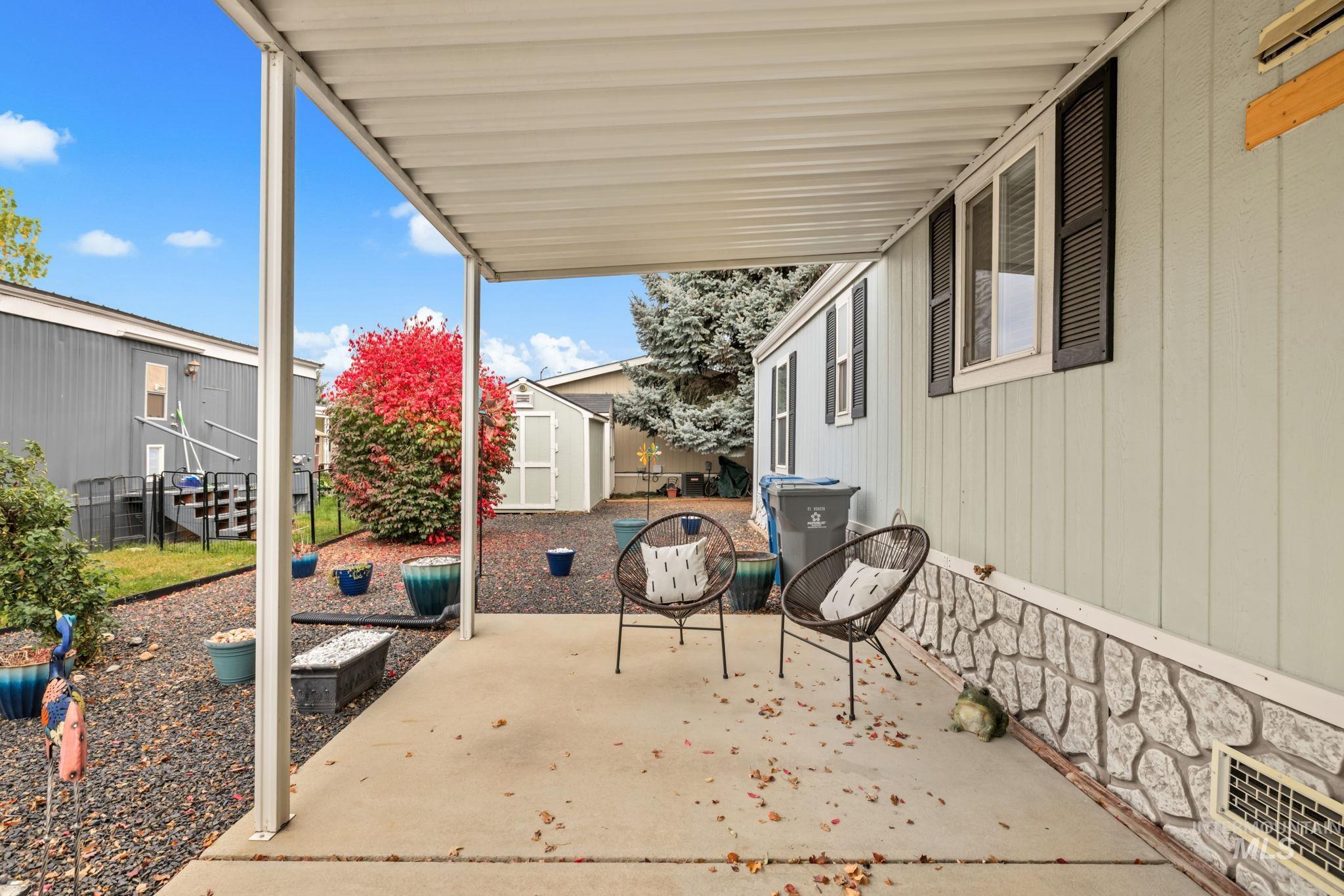 5653 N Fairfax Lane Property Photo 33