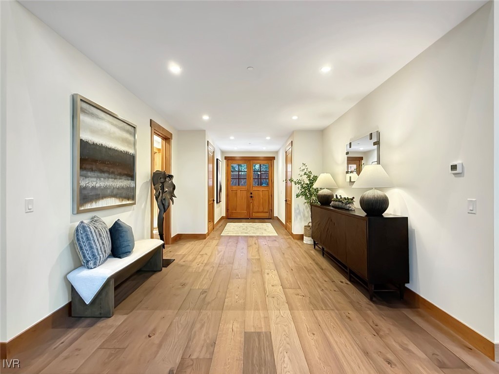 887 S Dyer Circle Property Photo 10